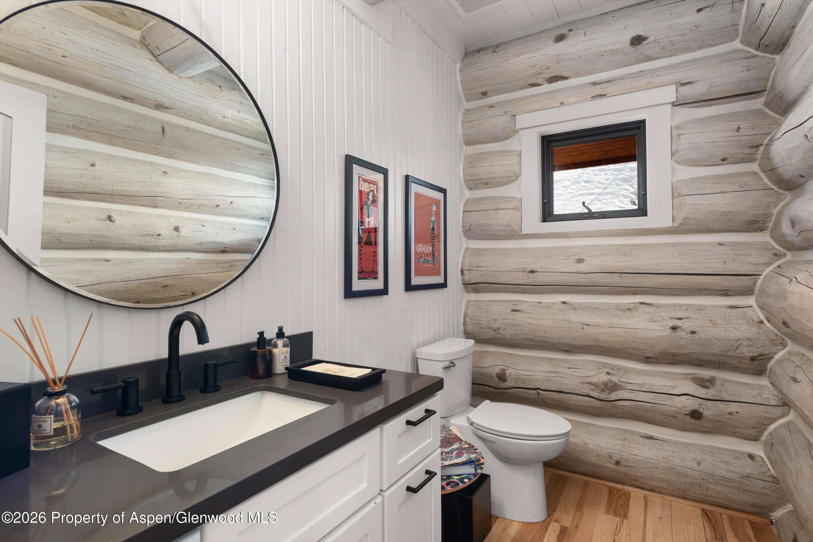 1258 Juniper Hill Road Property Photo 8