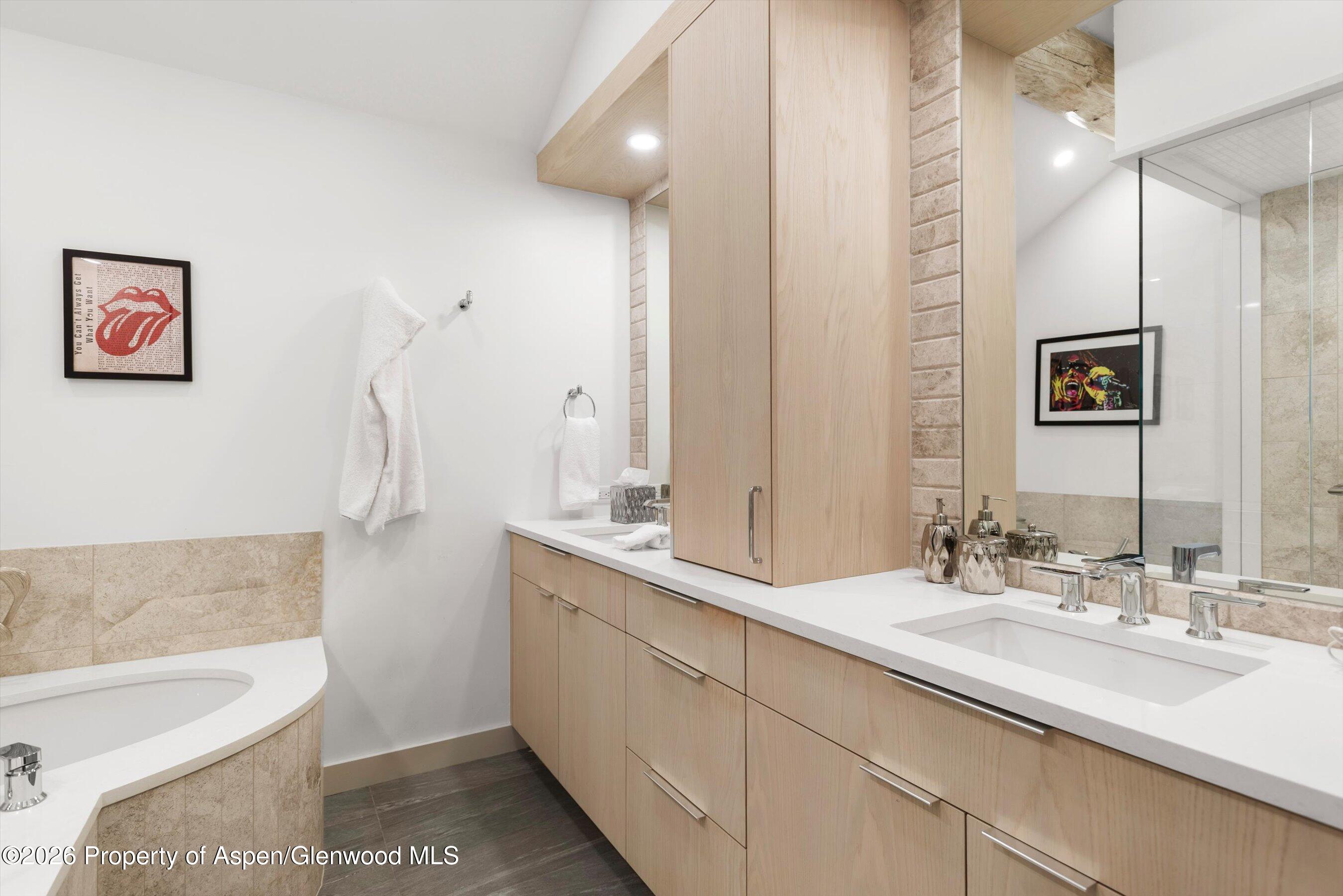 1258 Juniper Hill Road Property Photo 11