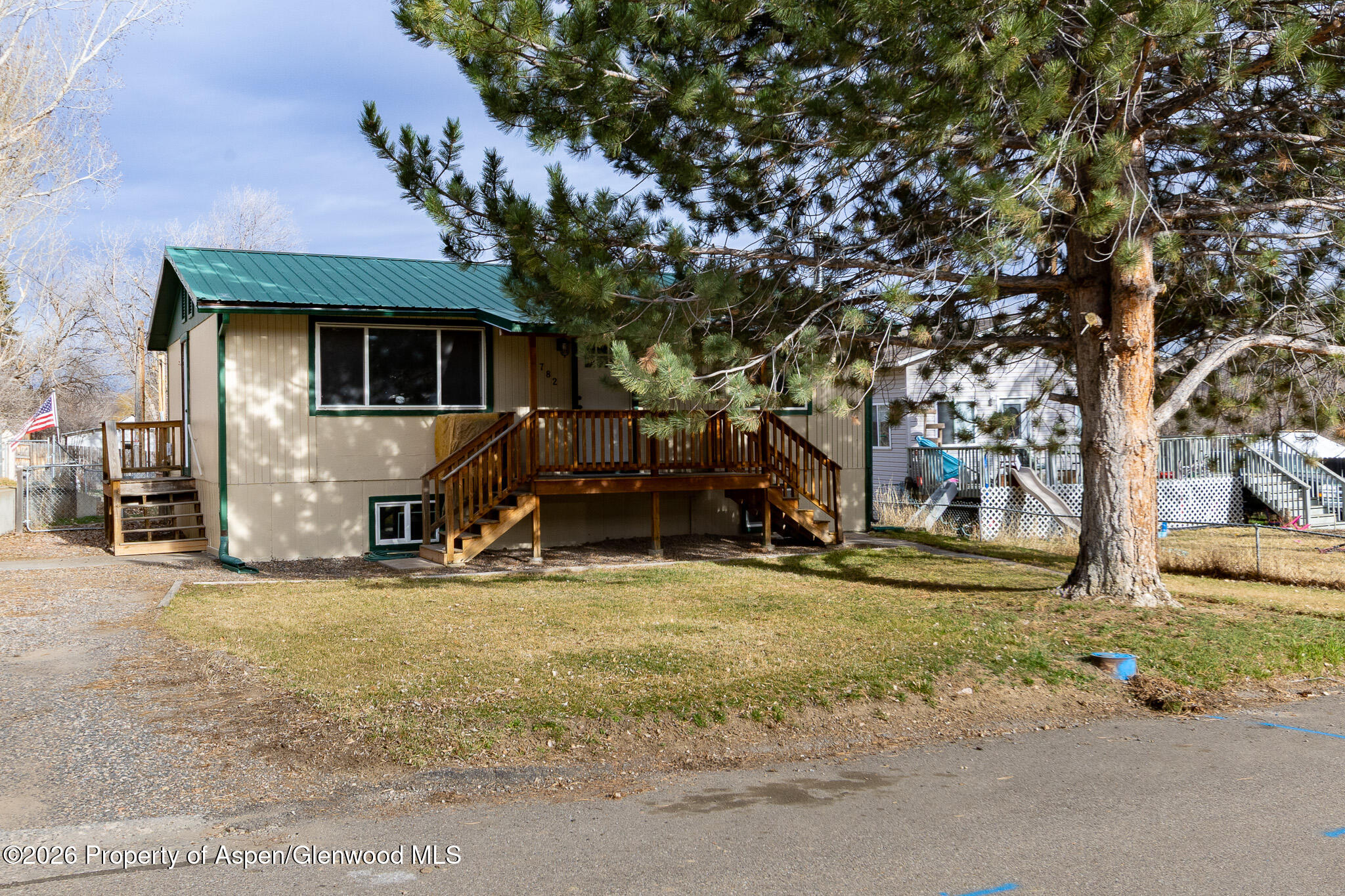 782 10th Street Property Photo 1