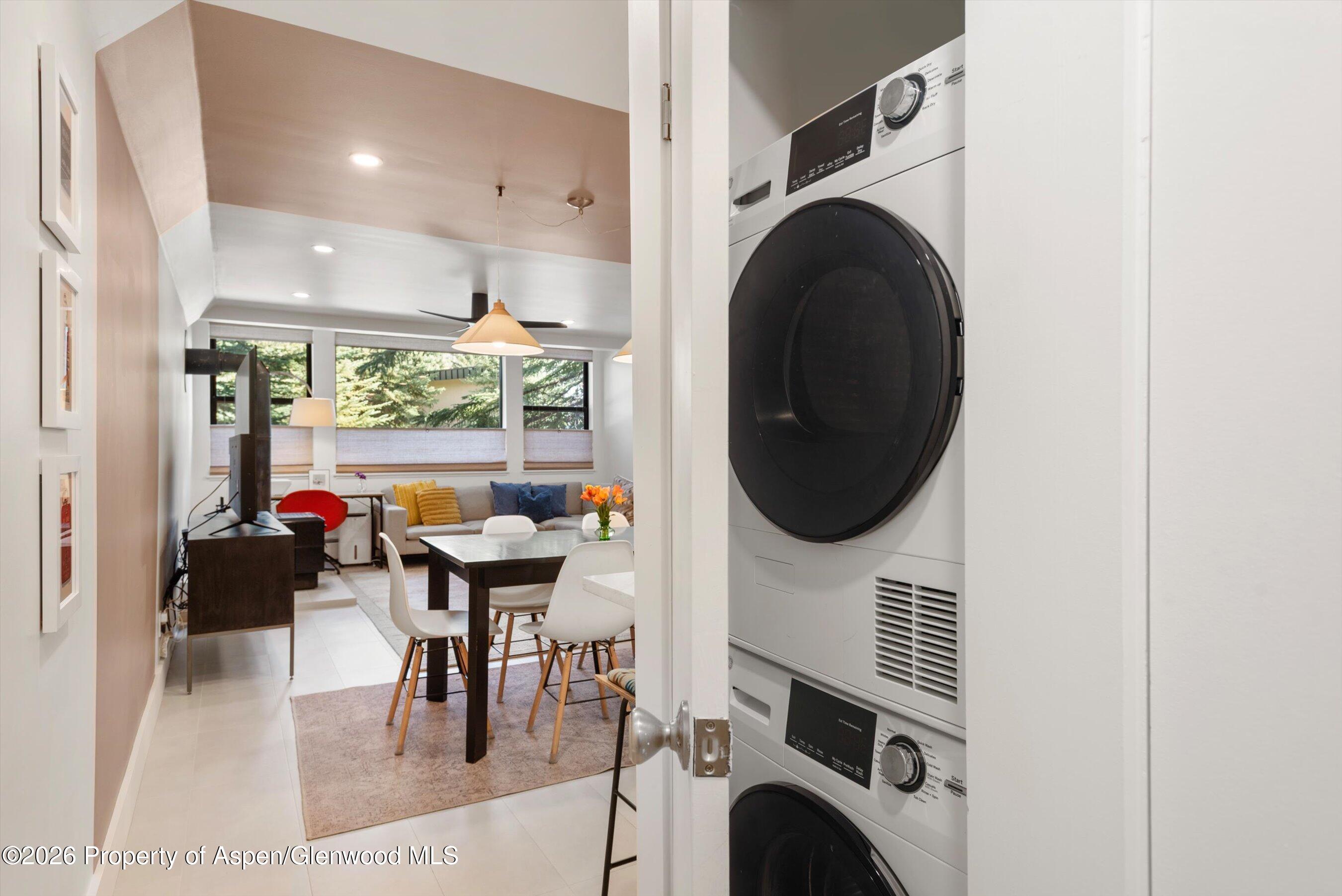 907 Vine Street Property Photo 15