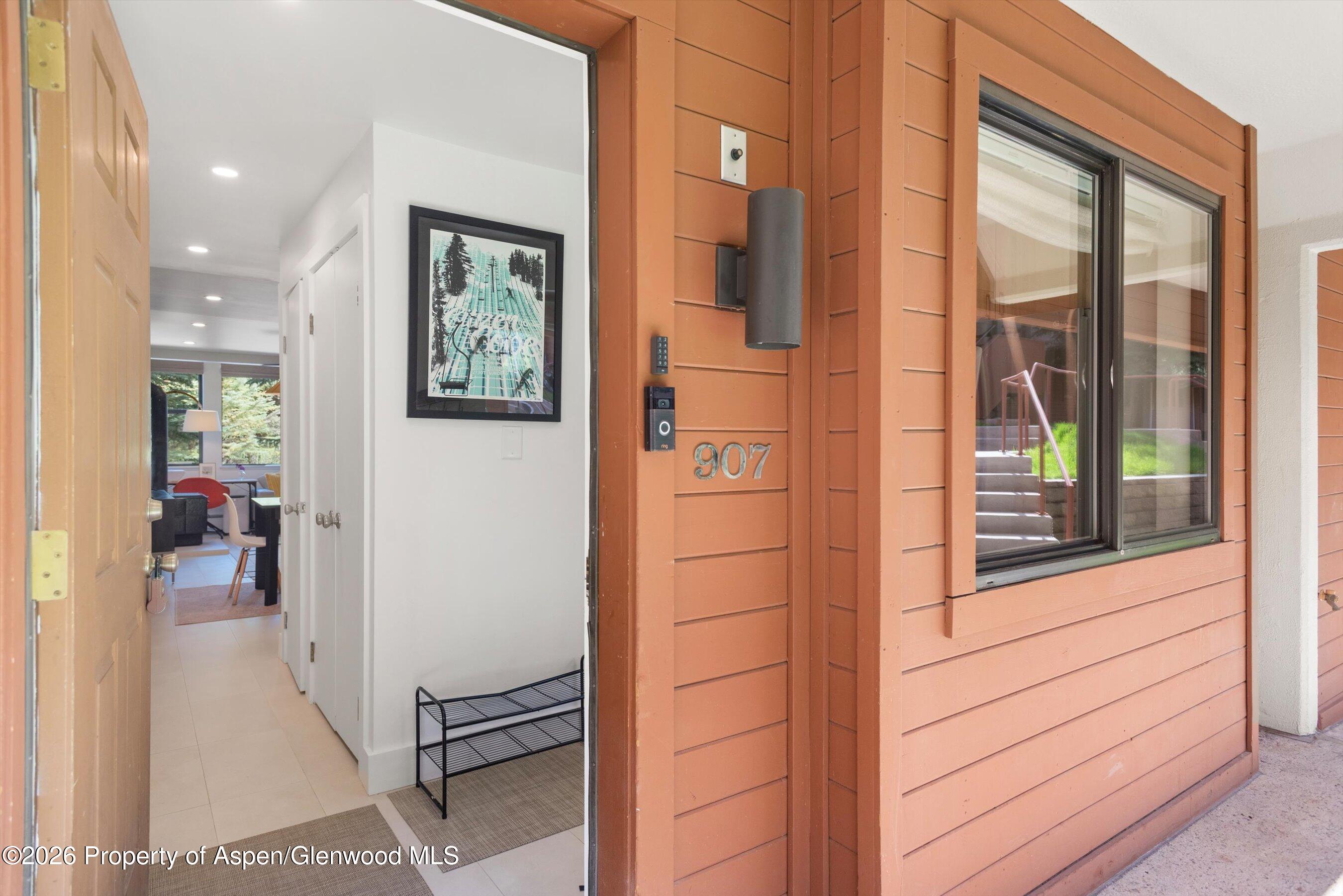 907 Vine Street Property Photo 16