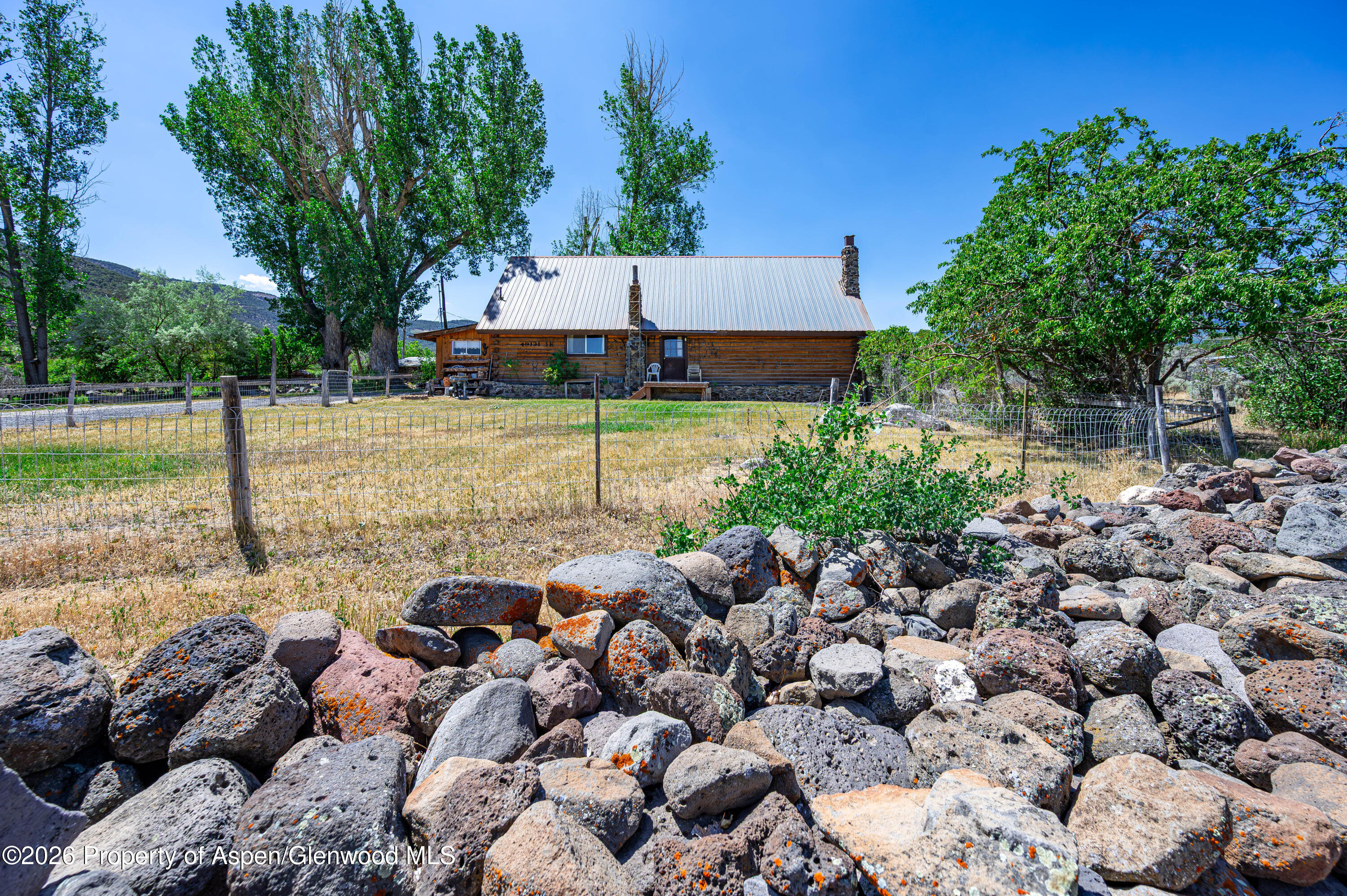 49131 I E Road Property Photo 2