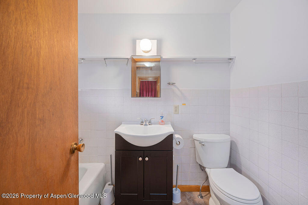 49131 I E Road Property Photo 19