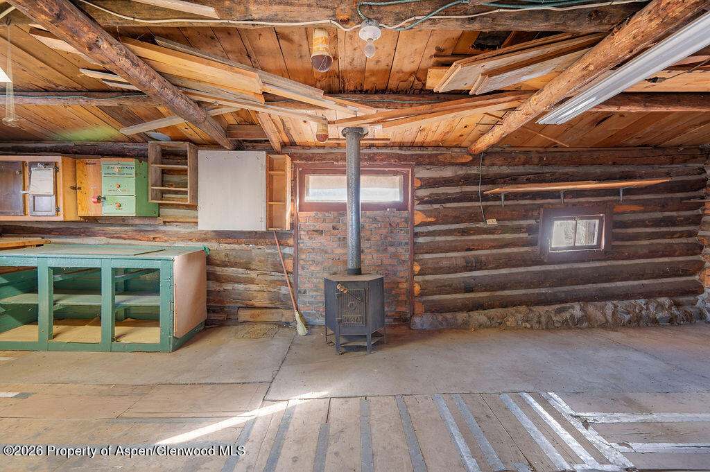 49131 I E Road Property Photo 24