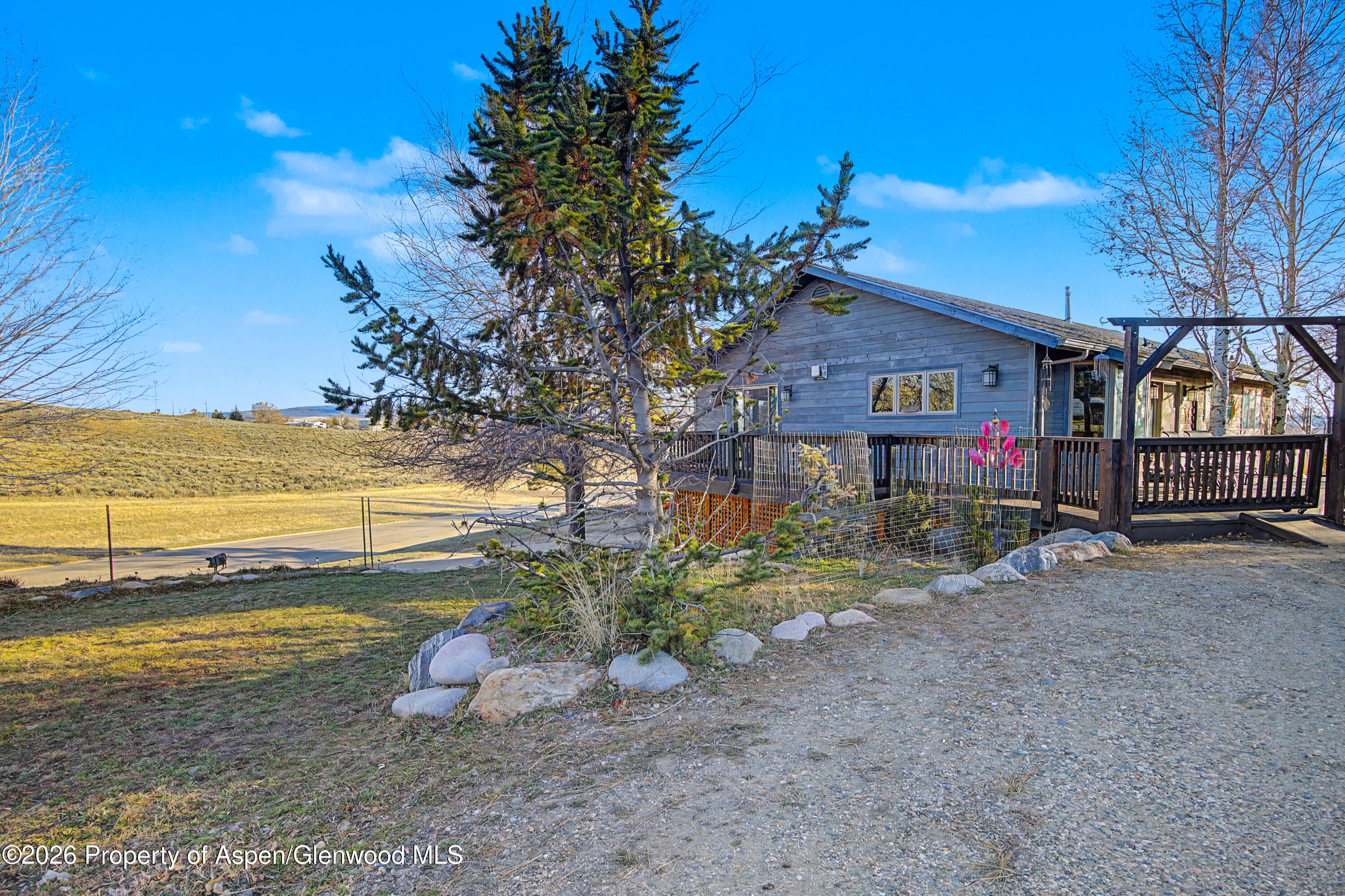1040 Bryan Way Property Photo 1