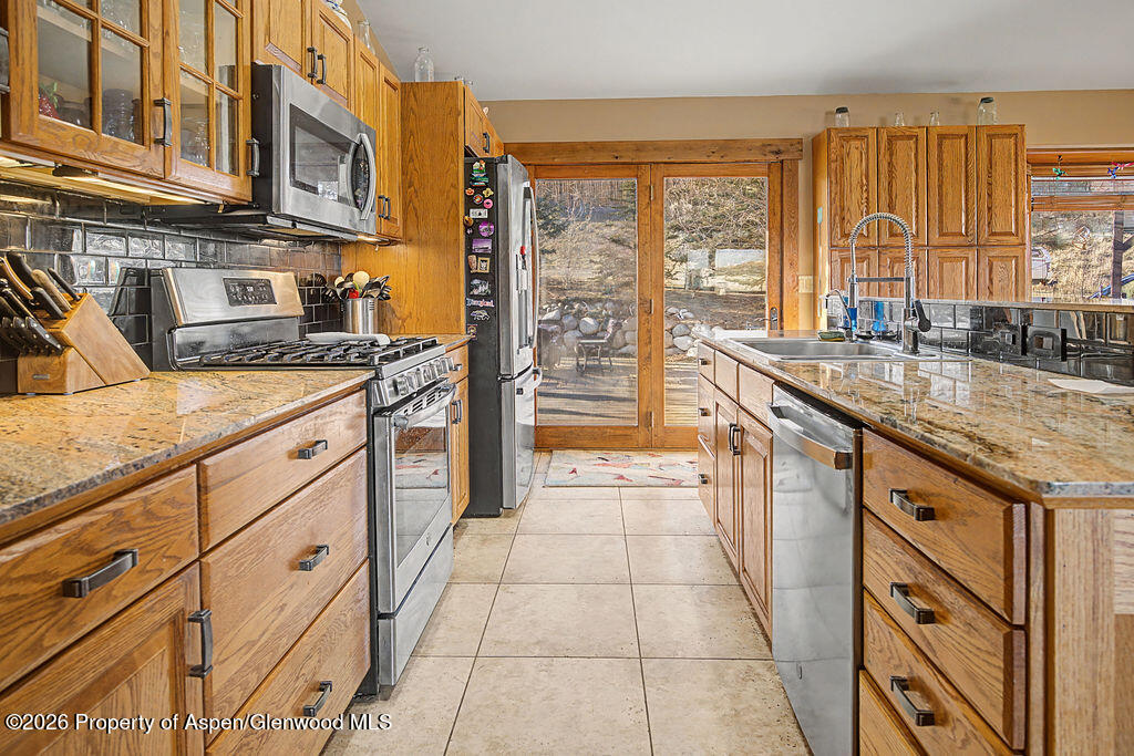 1040 Bryan Way Property Photo 2