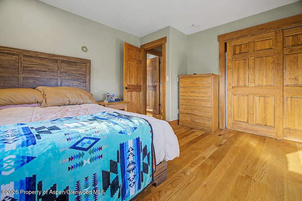 1040 Bryan Way Property Photo 15