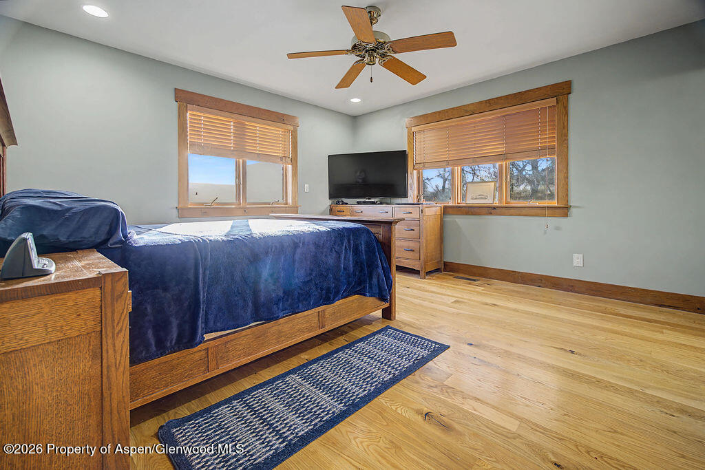 1040 Bryan Way Property Photo 19
