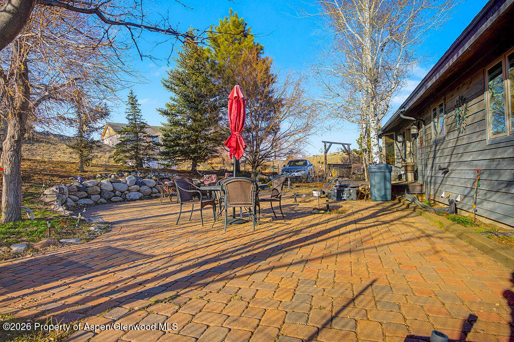 1040 Bryan Way Property Photo 34