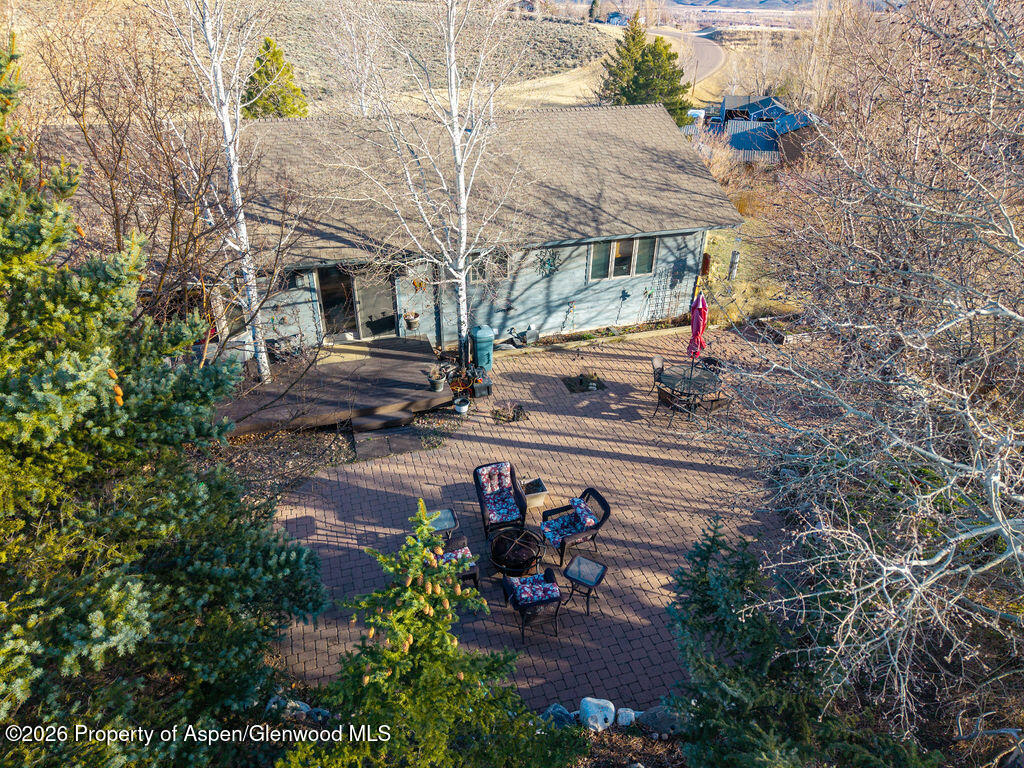 1040 Bryan Way Property Photo 35