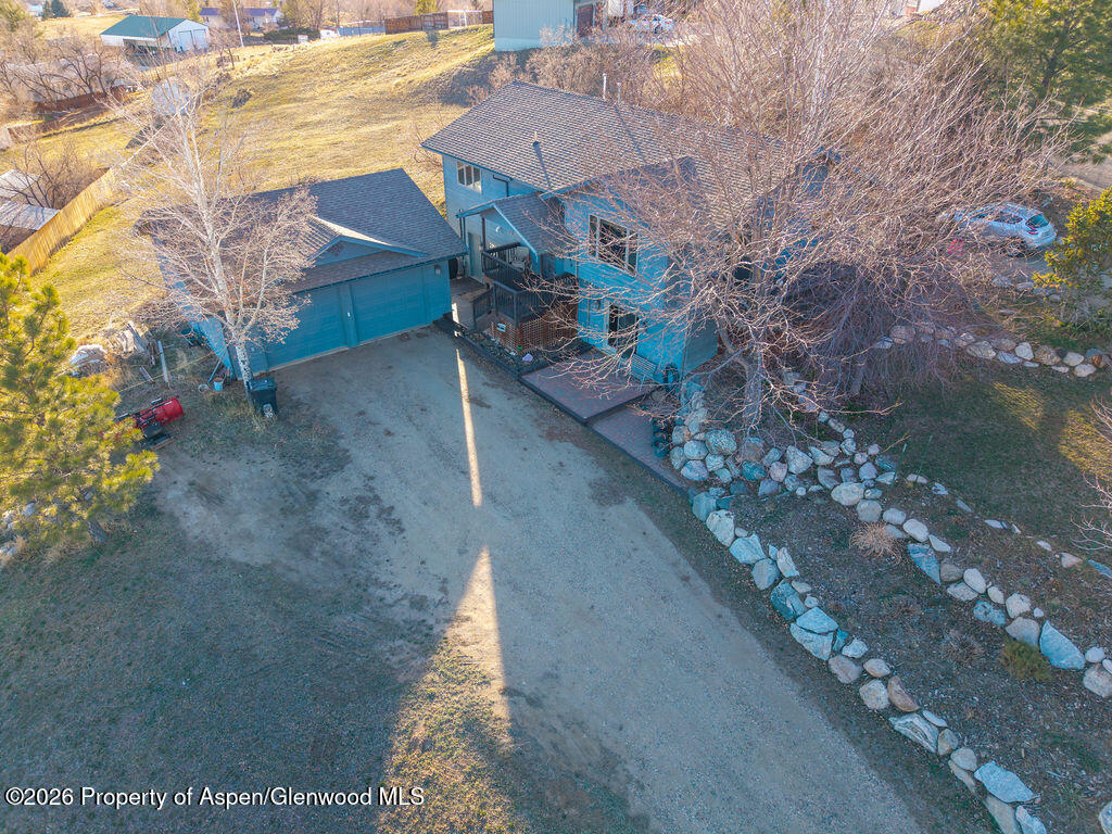 1040 Bryan Way Property Photo 38
