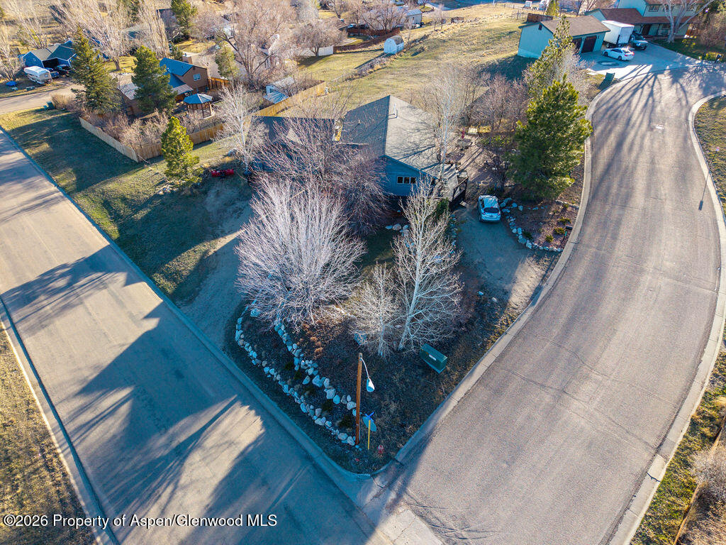 1040 Bryan Way Property Photo 42
