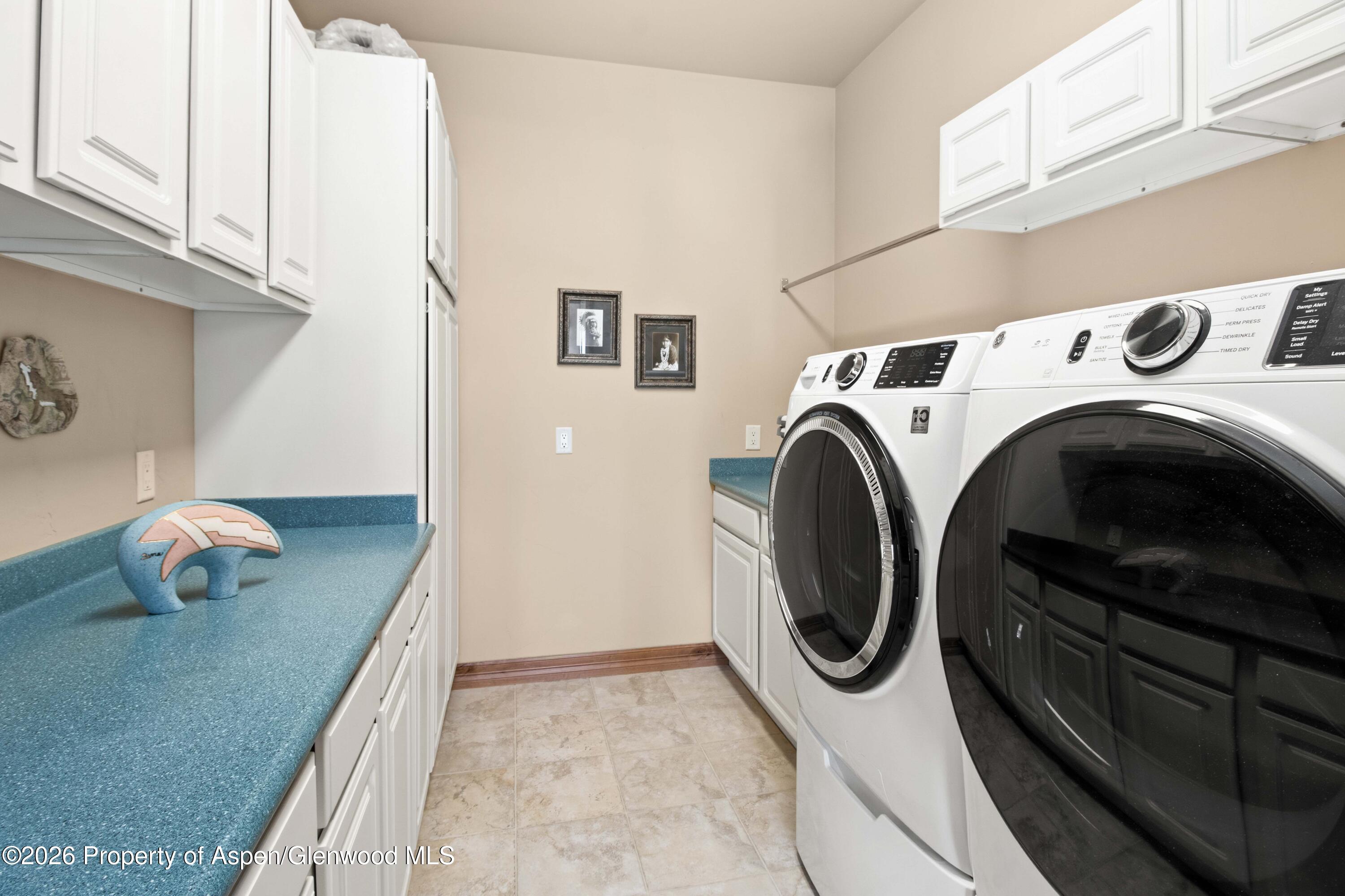 71 River View Place Property Photo 12