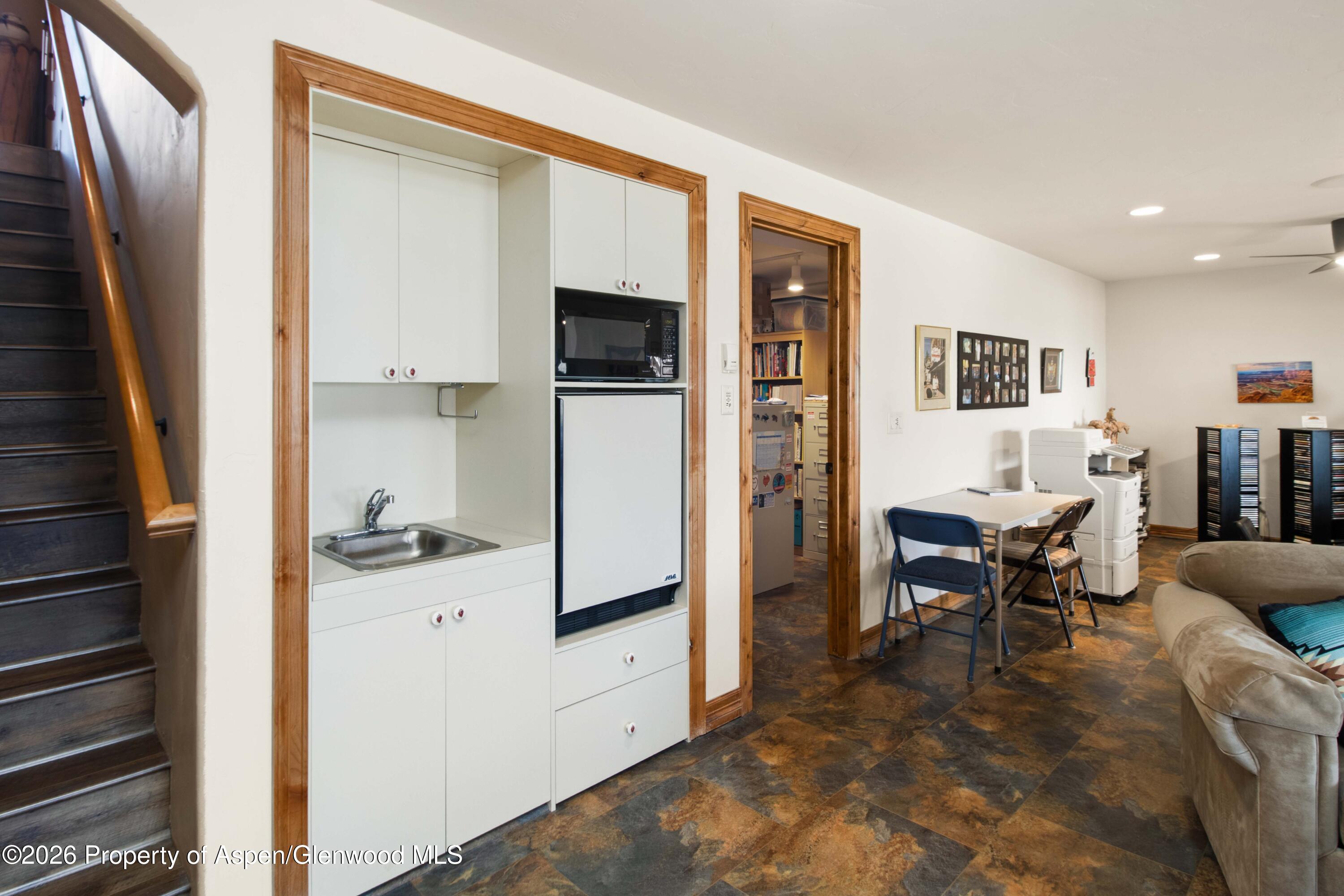 71 River View Place Property Photo 24