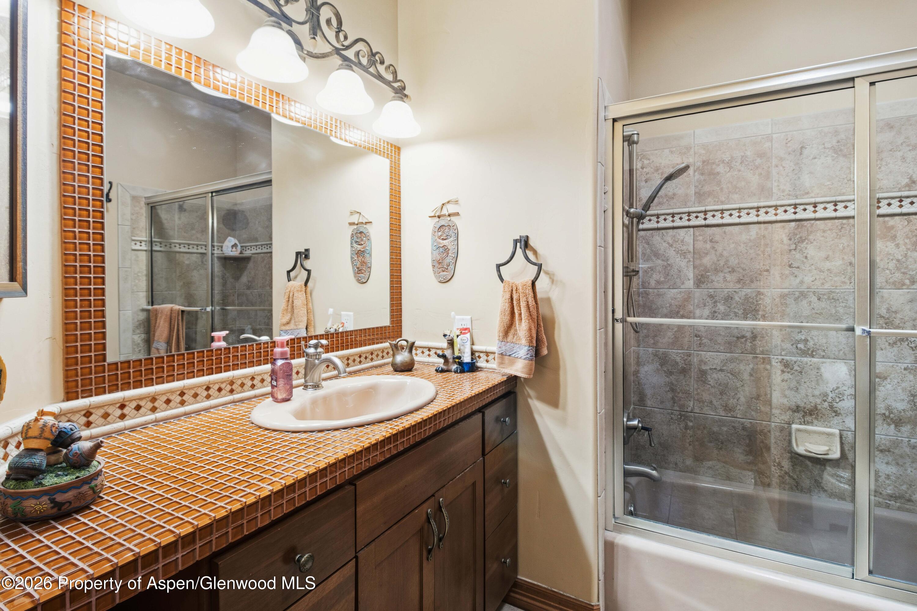 71 River View Place Property Photo 28