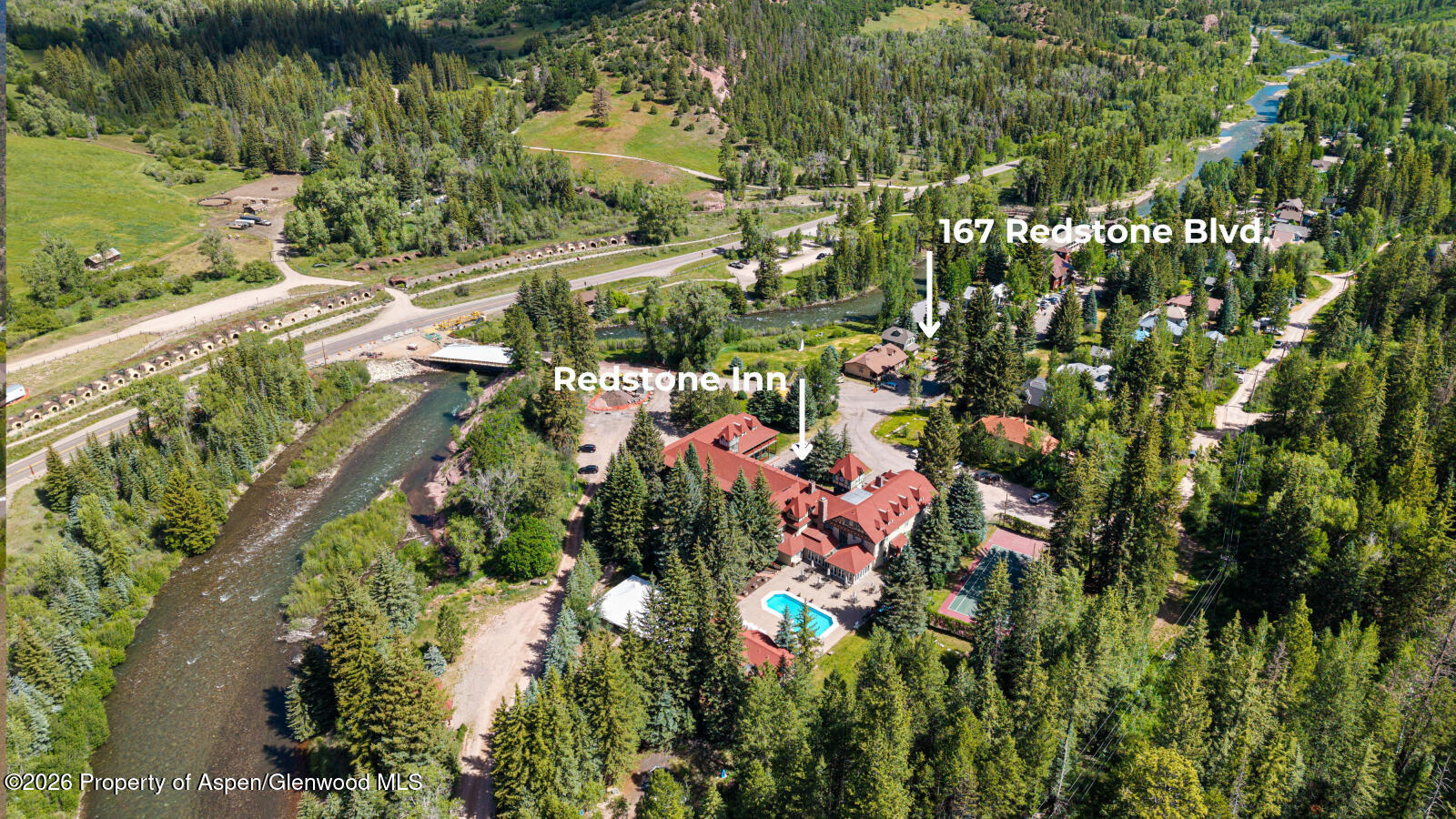 167 Redstone Boulevard Property Photo 8