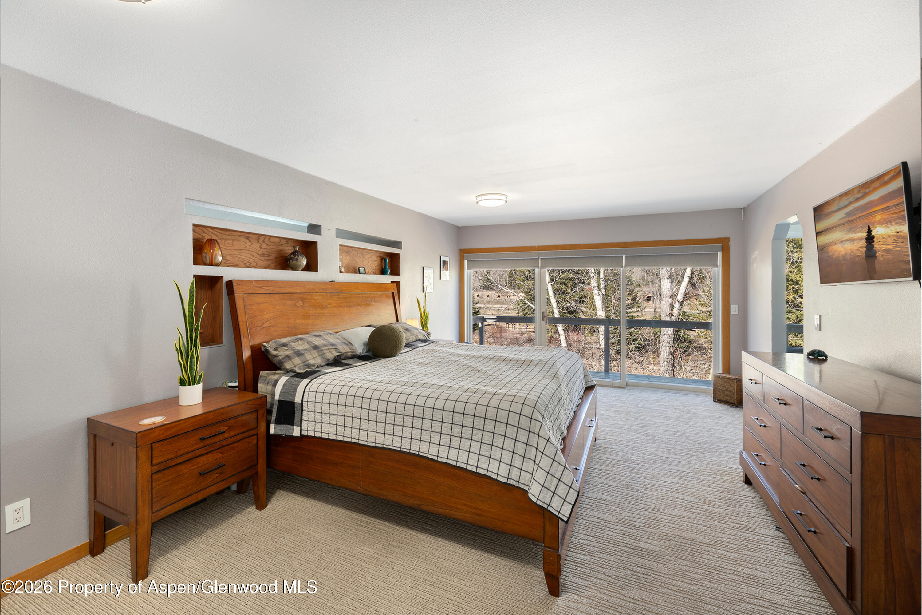 167 Redstone Boulevard Property Photo 24