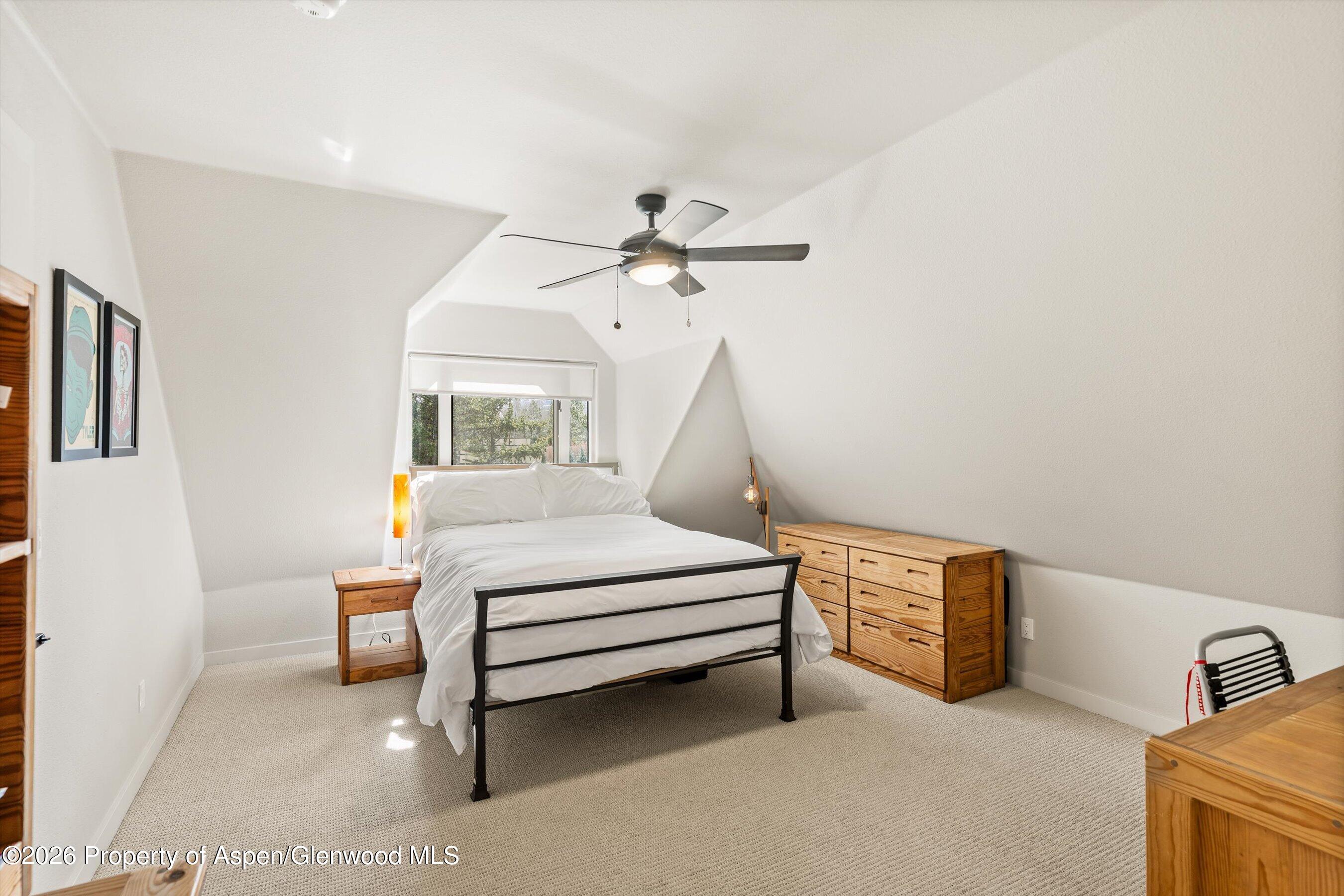 90 Alexander Avenue Property Photo 15