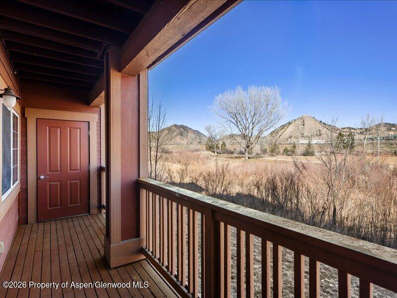 433 Riverview Drive 1602 Property Photo 13