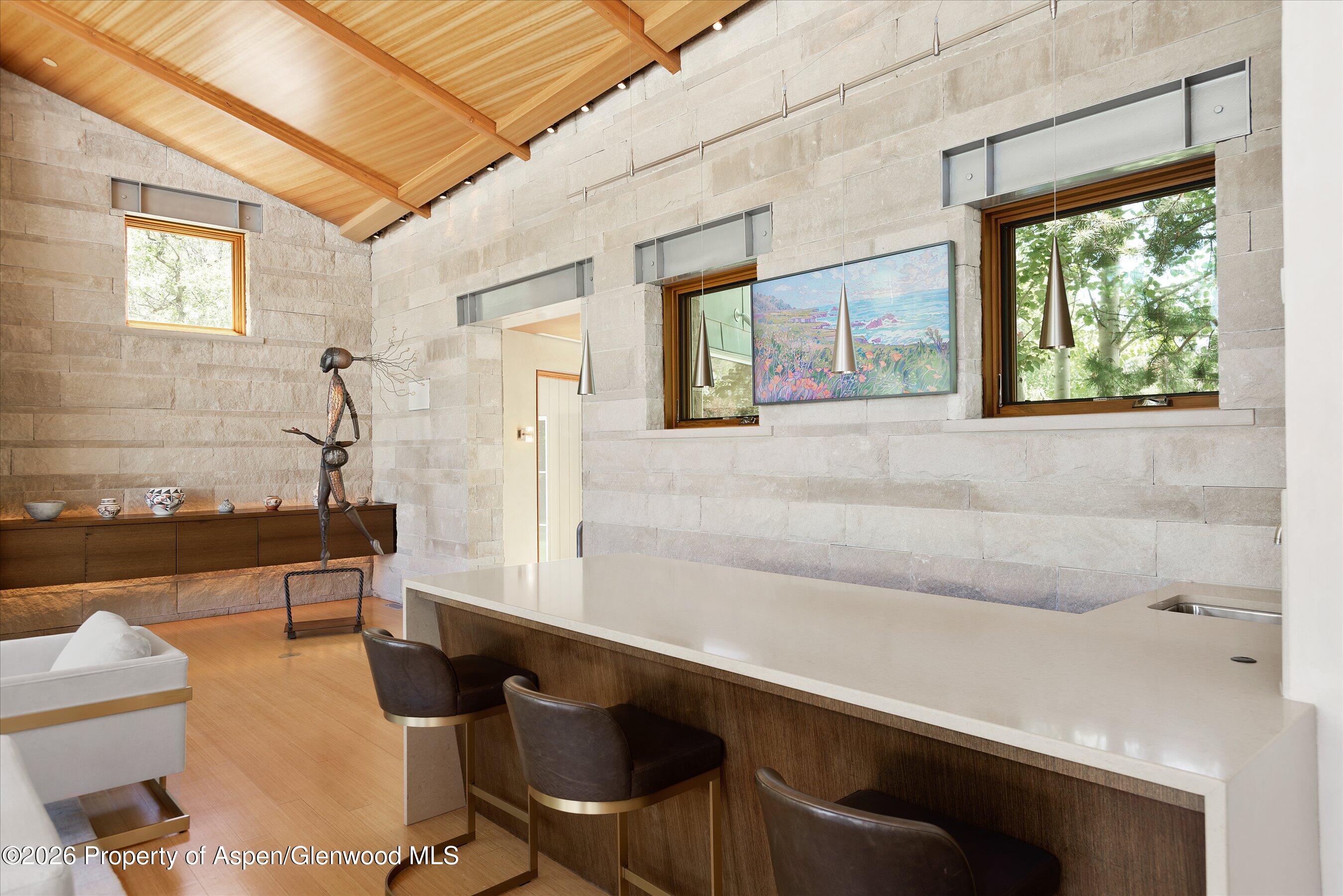 2556 Lower River Road Property Photo 12