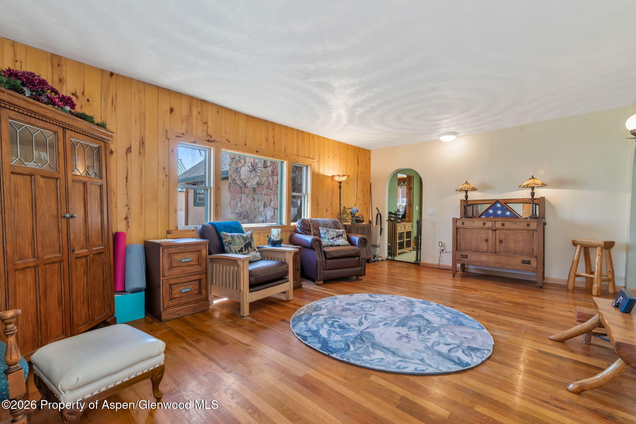 517 E Jefferson Avenue Property Photo 4