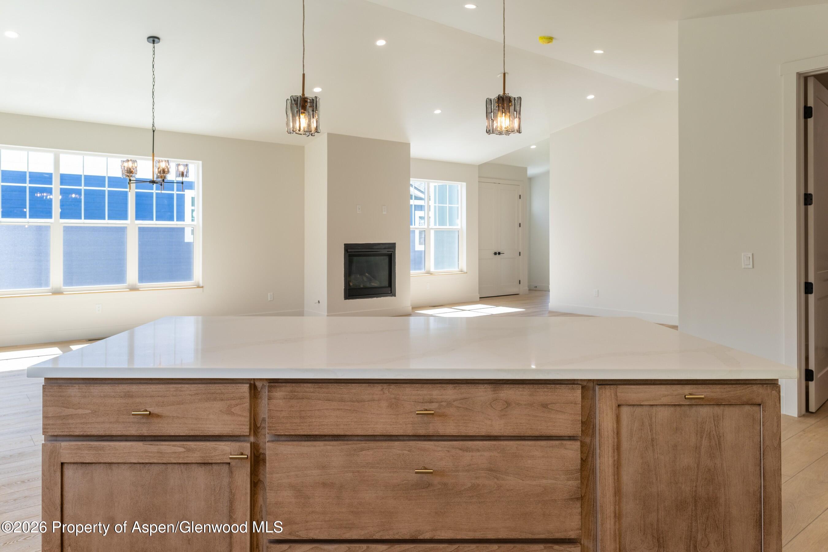 560 S Wildhorse Drive Property Photo 11