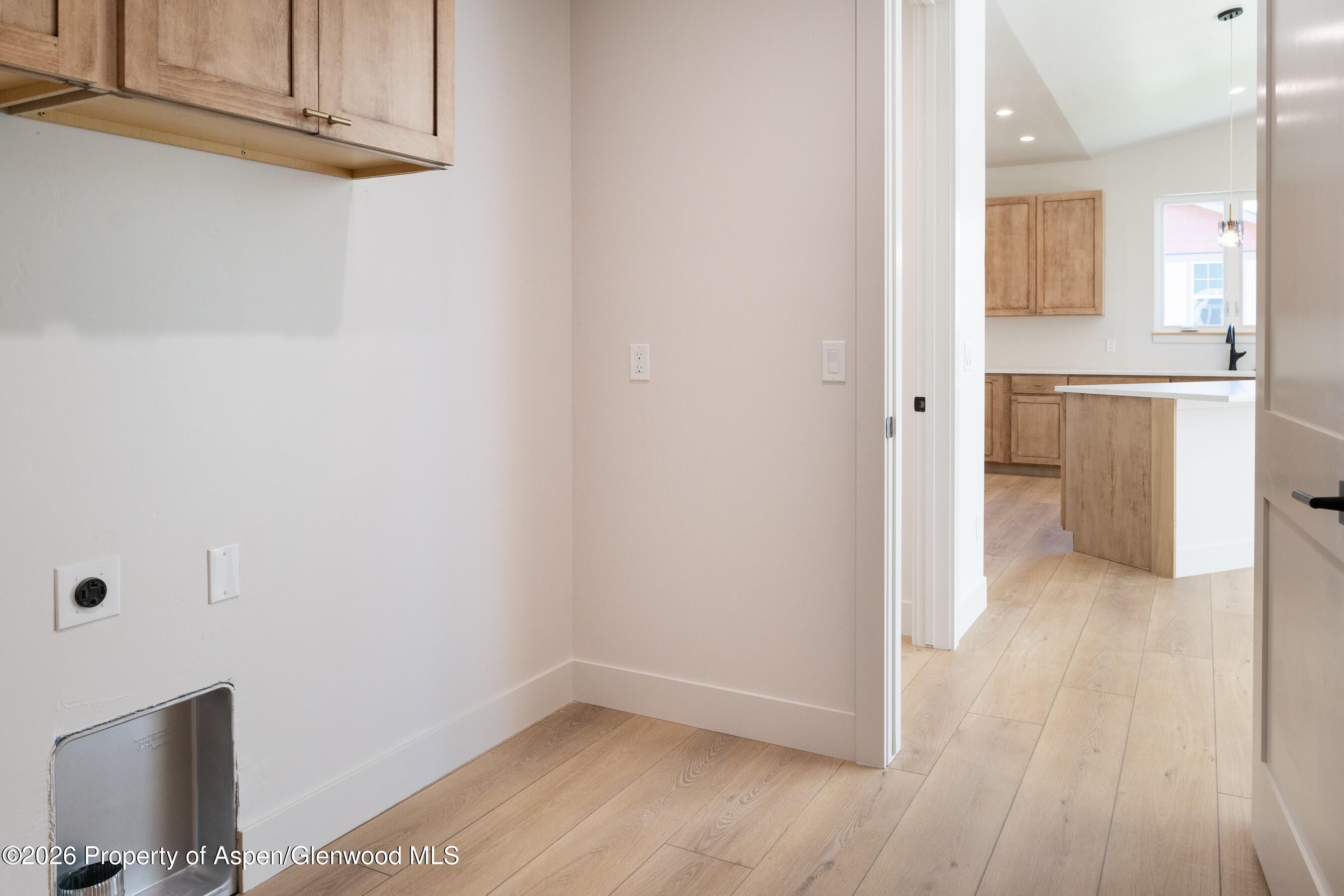 560 S Wildhorse Drive Property Photo 15