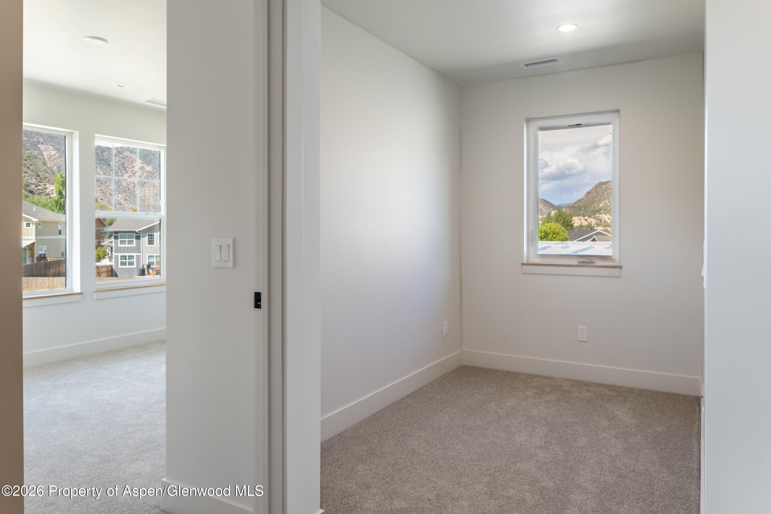 560 S Wildhorse Drive Property Photo 25