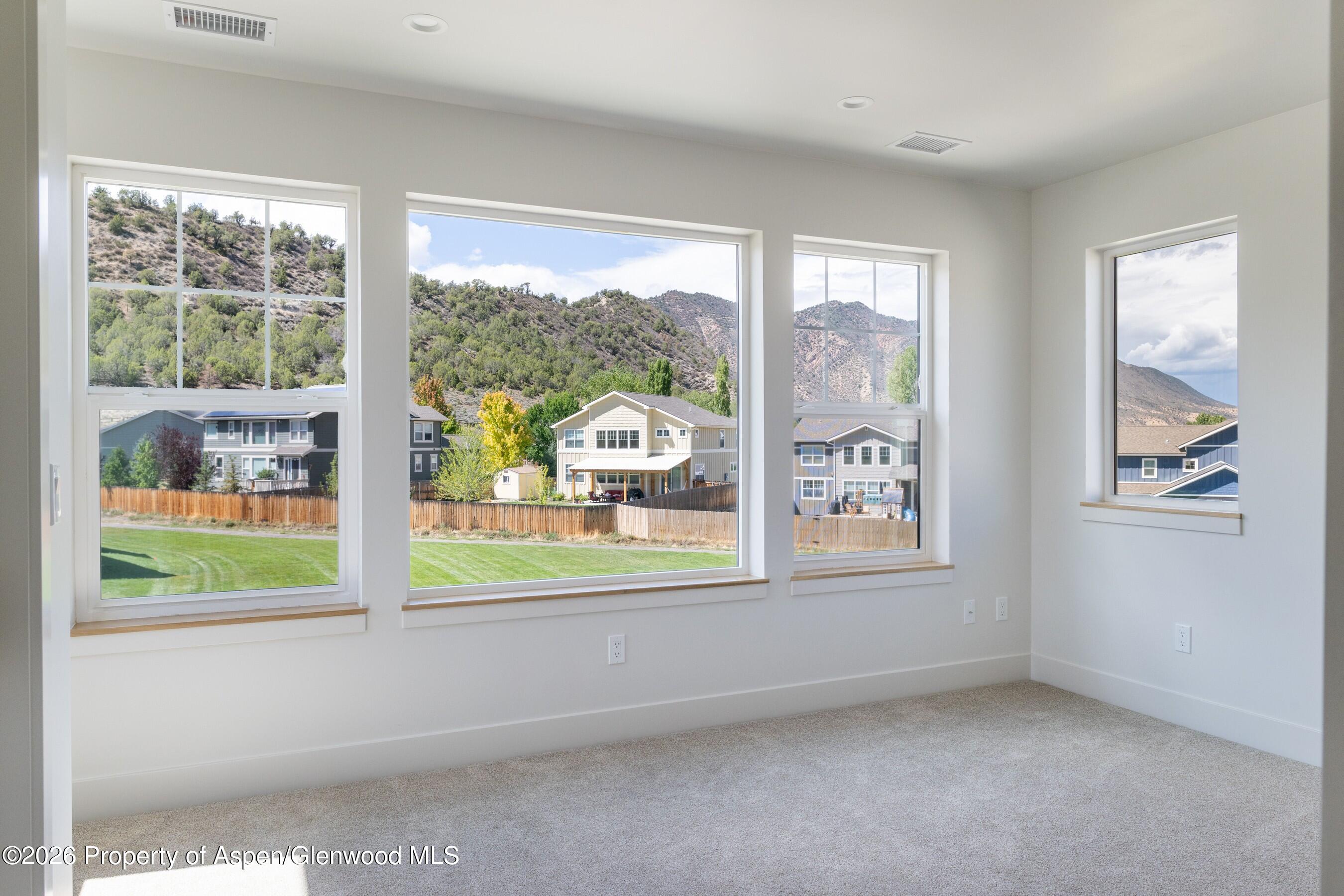 560 S Wildhorse Drive Property Photo 26