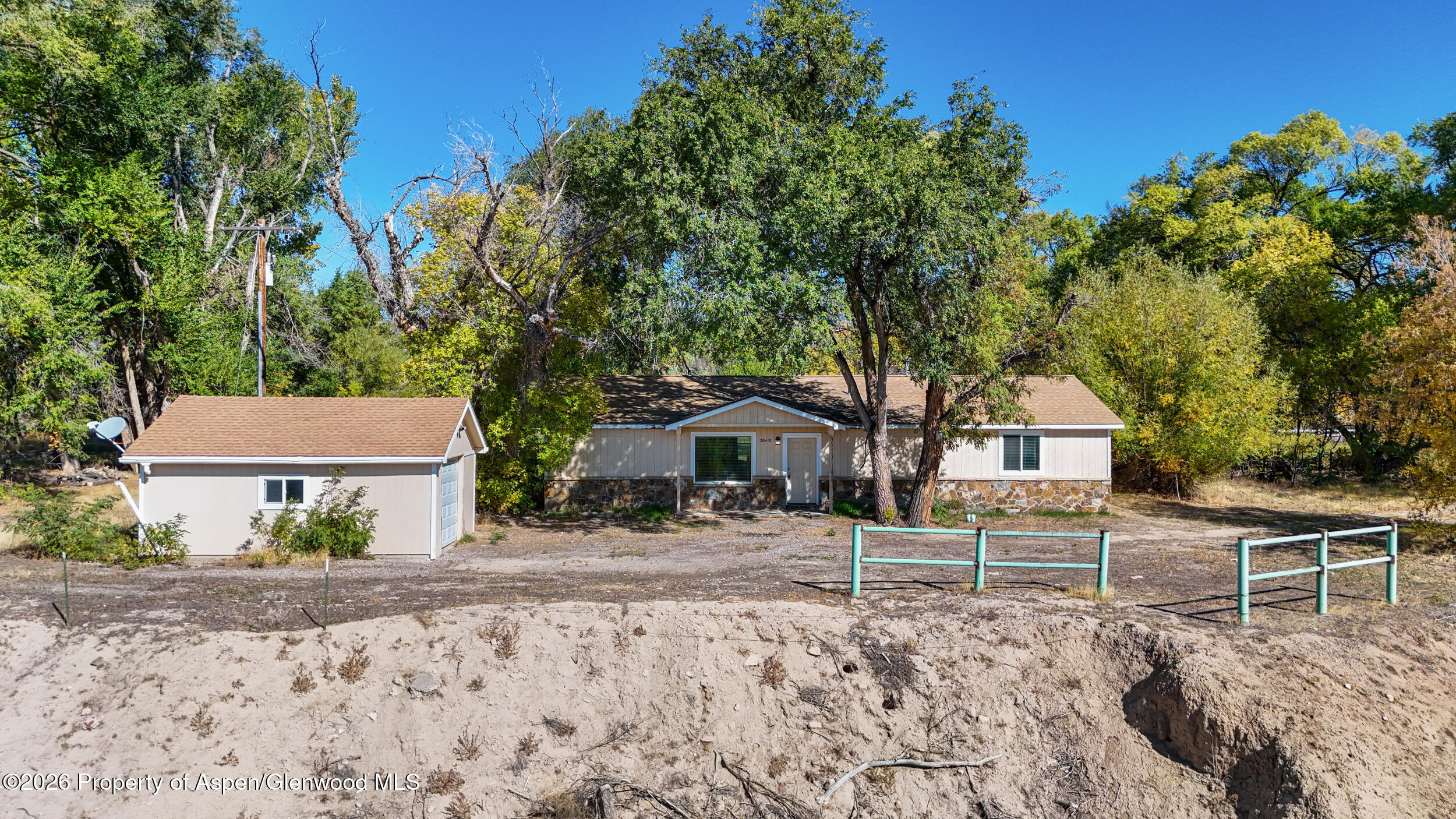 30412 Highway 6 & 24 Property Photo 4