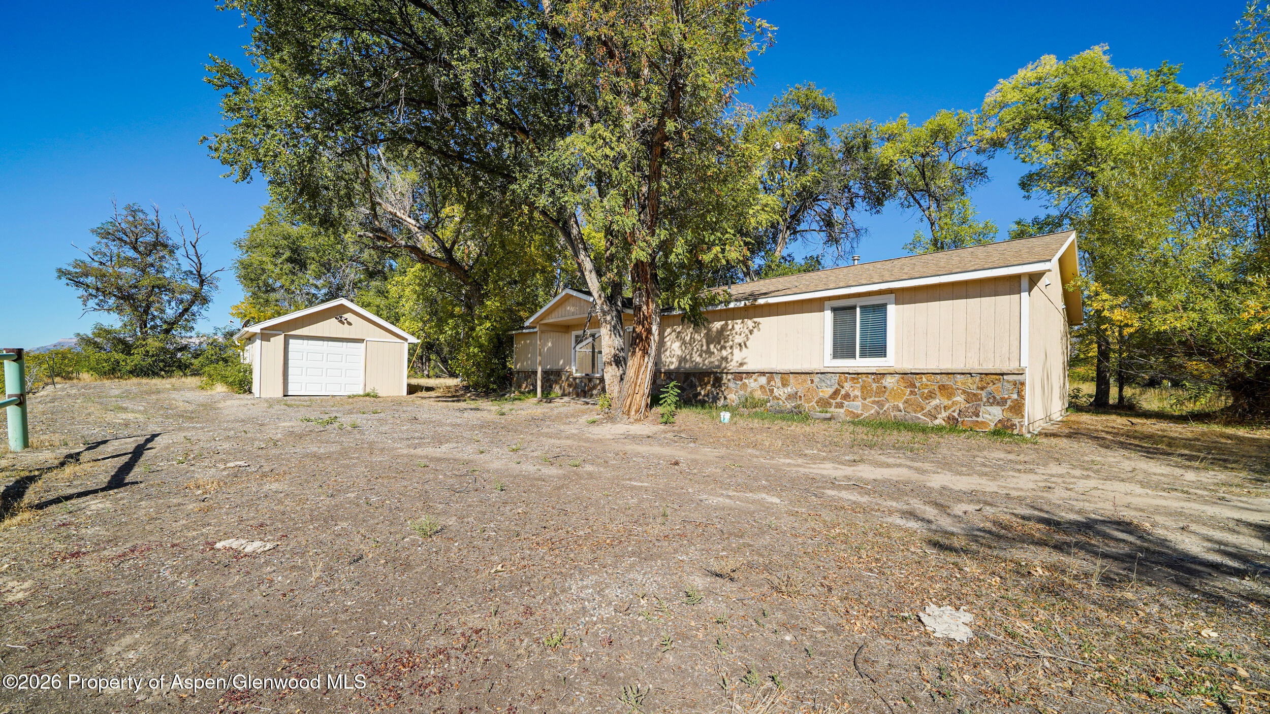 30412 Highway 6 & 24 Property Photo 19