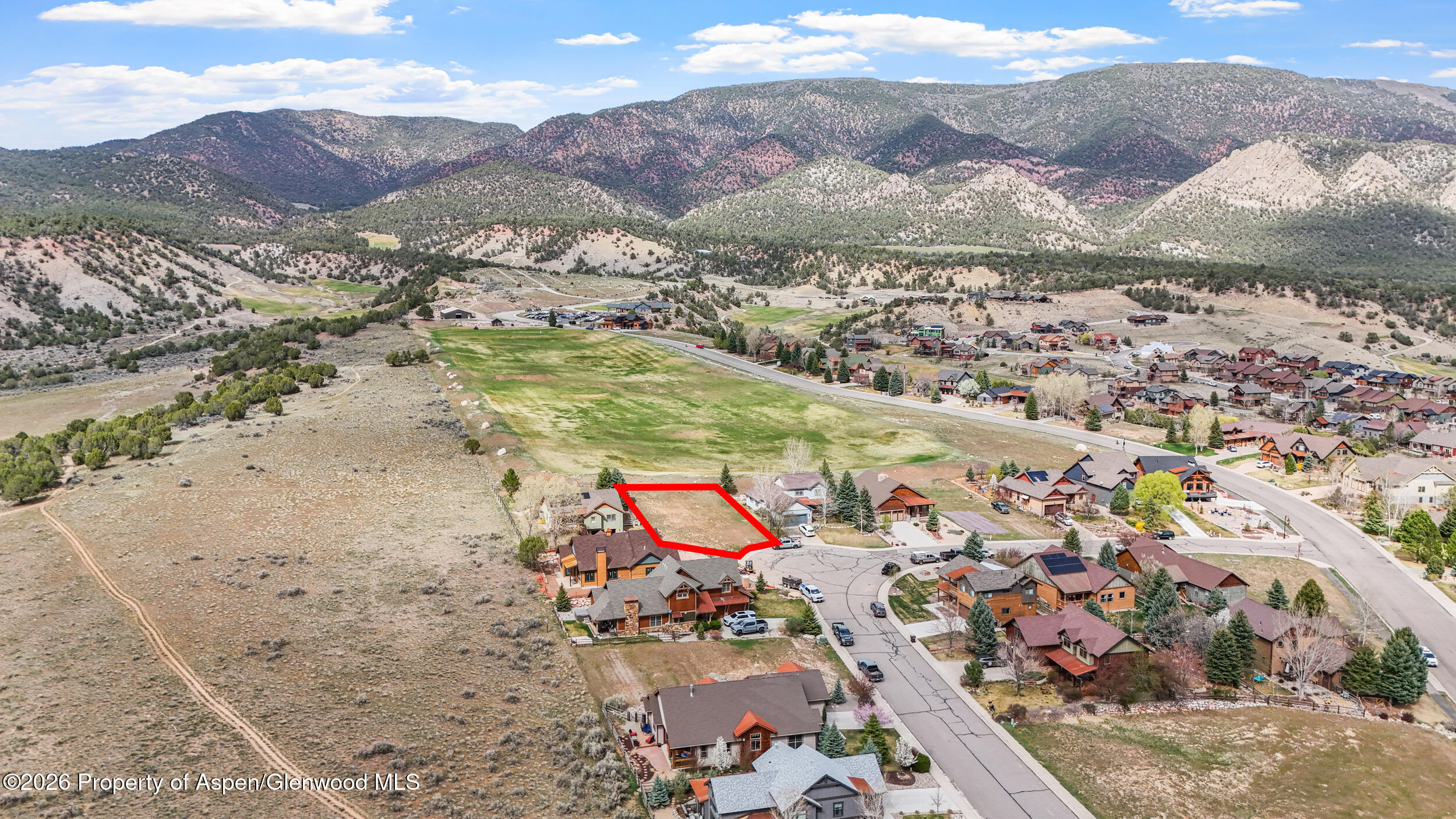 850 Ute Circle Property Photo 4