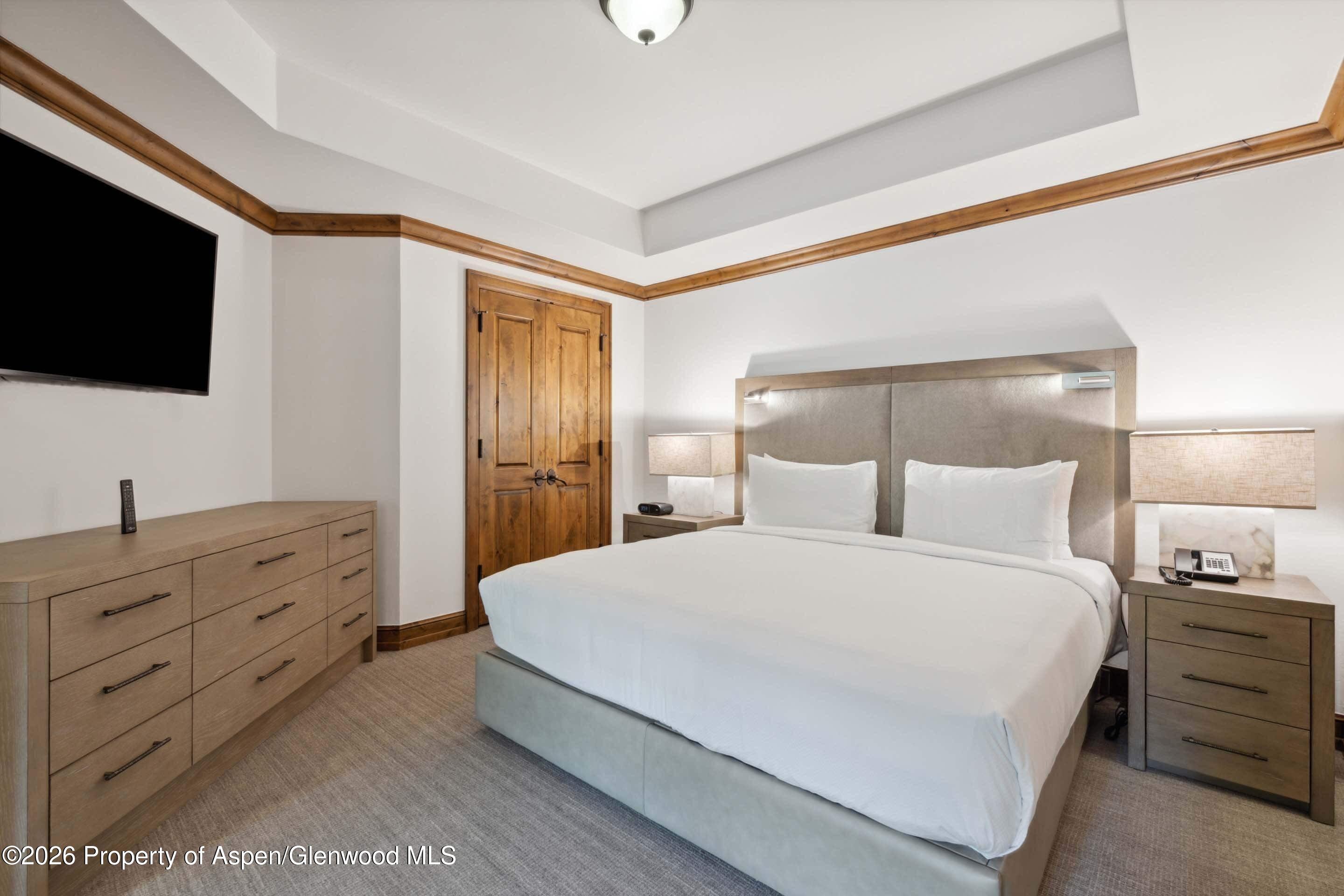 415 E Dean St, Unit 8 Property Photo 11