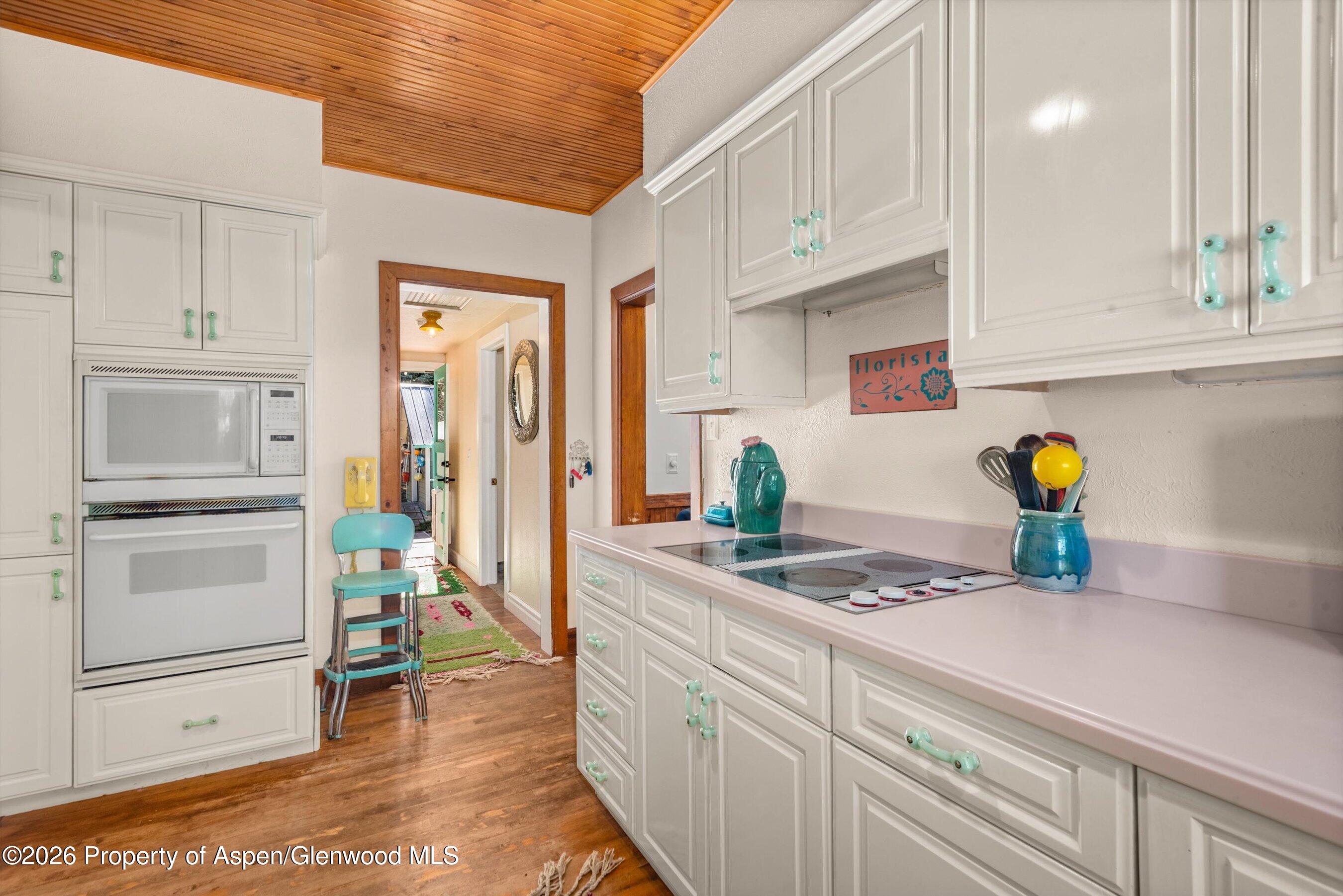 244 Redstone Boulevard Property Photo 23