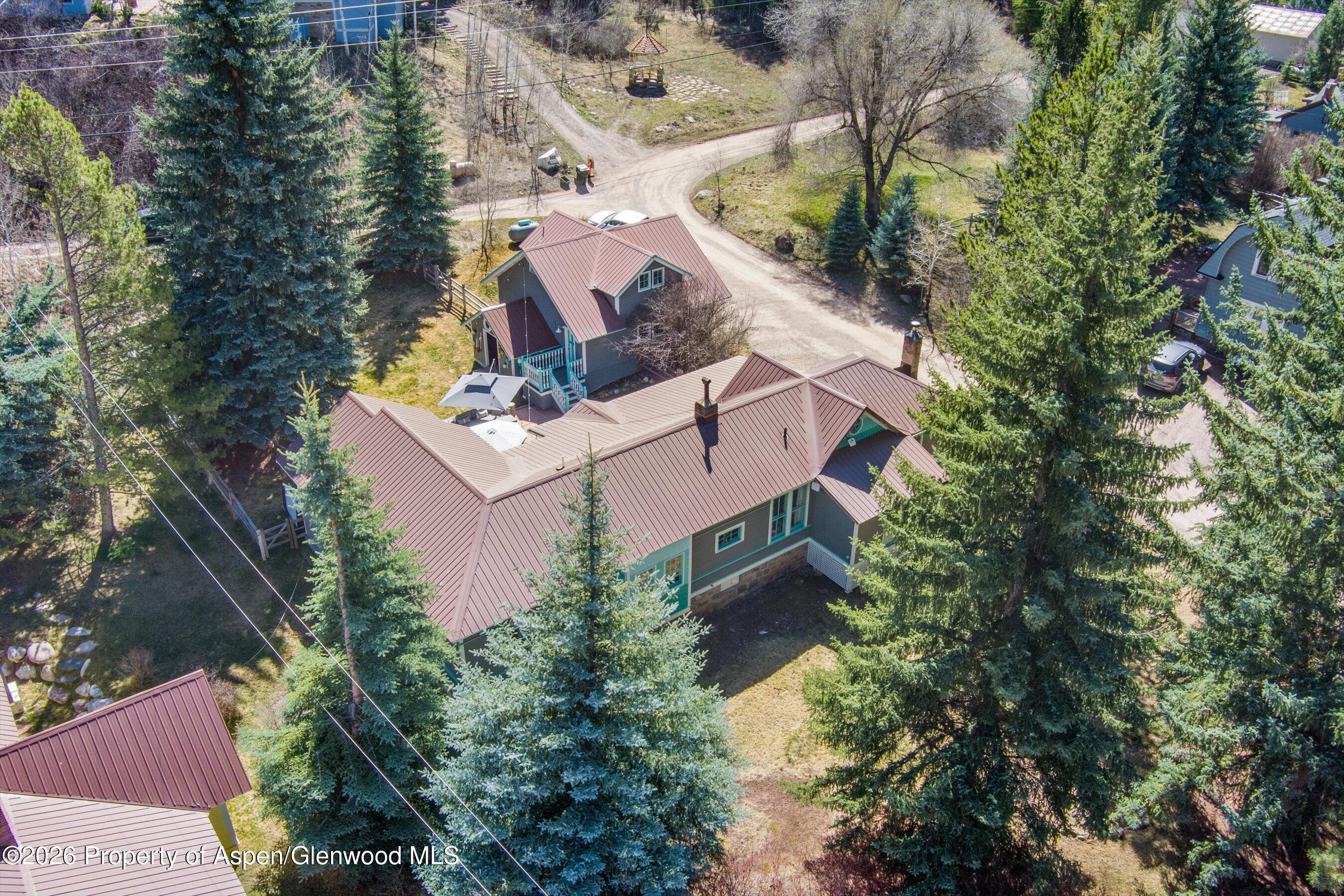 244 Redstone Boulevard Property Photo 48