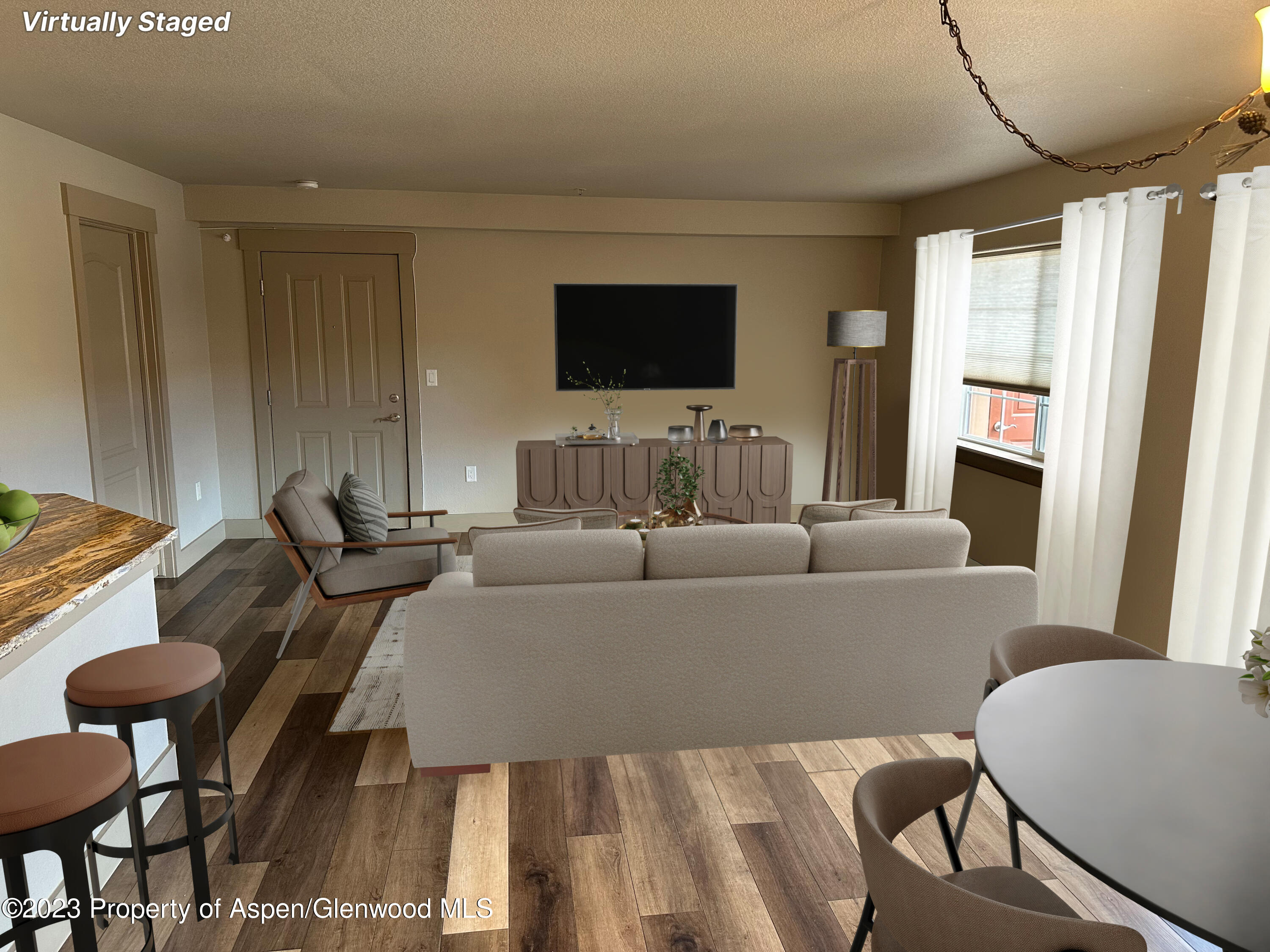 560 River View Drive 704 Property Photo 12