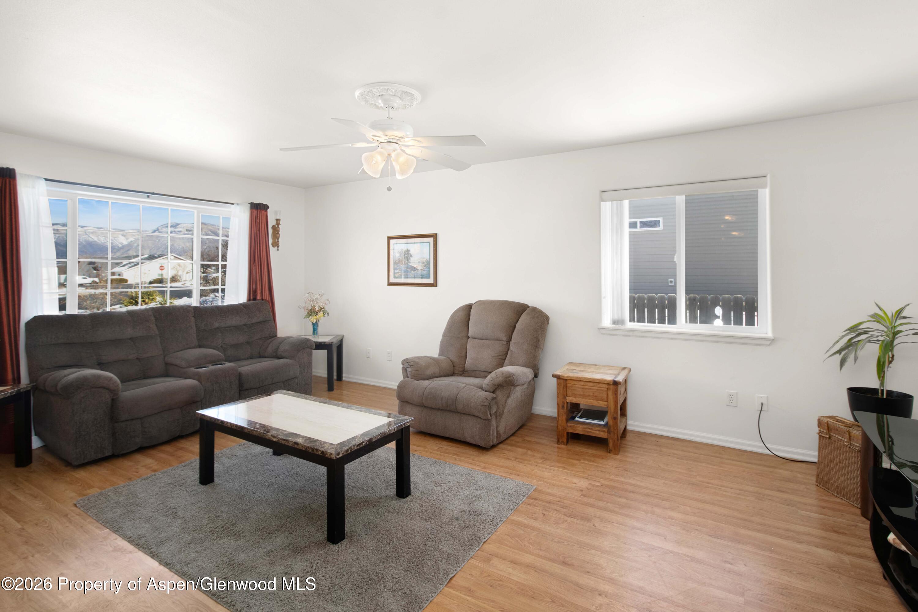 256 Cliff View Circle Property Photo 3