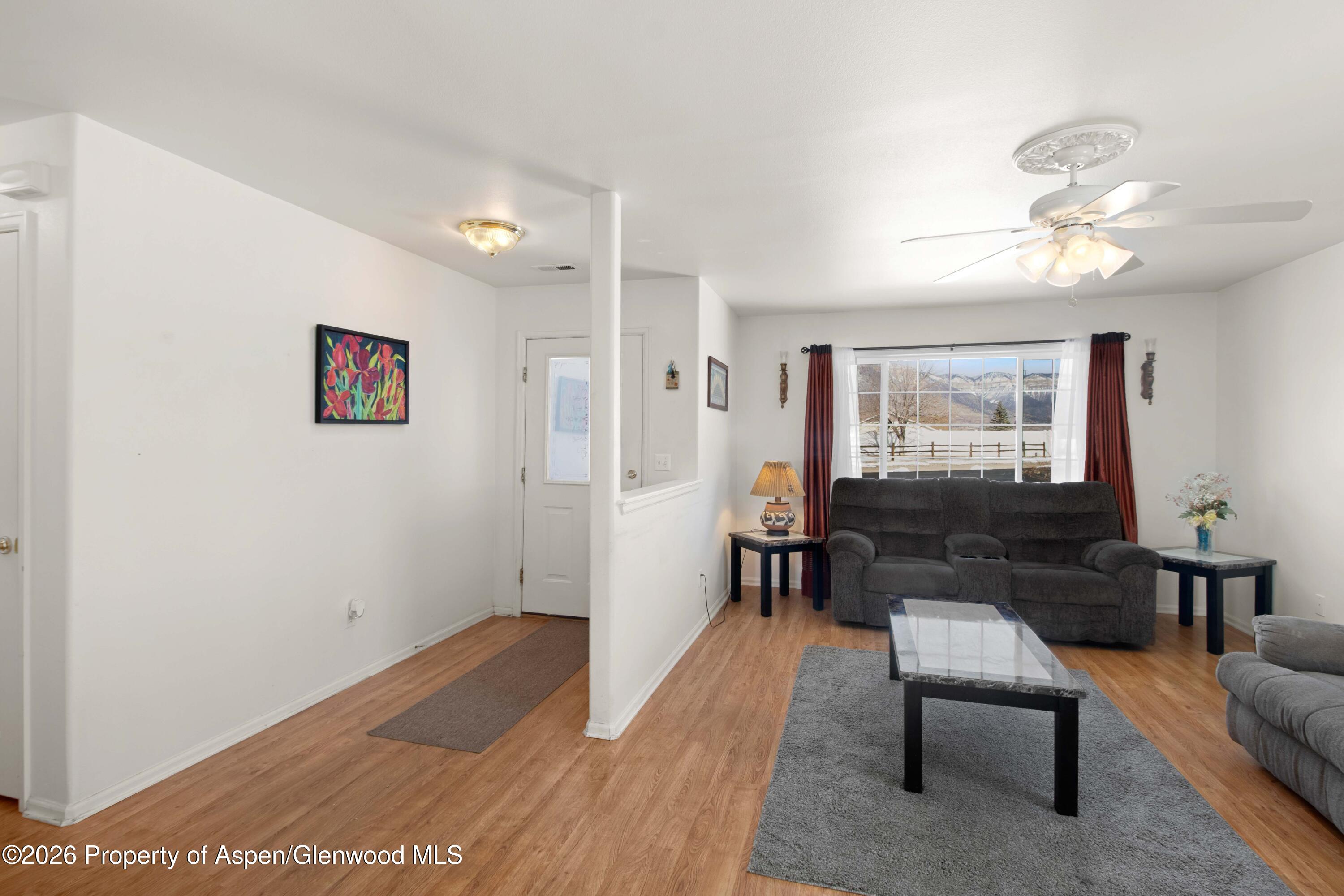 256 Cliff View Circle Property Photo 4