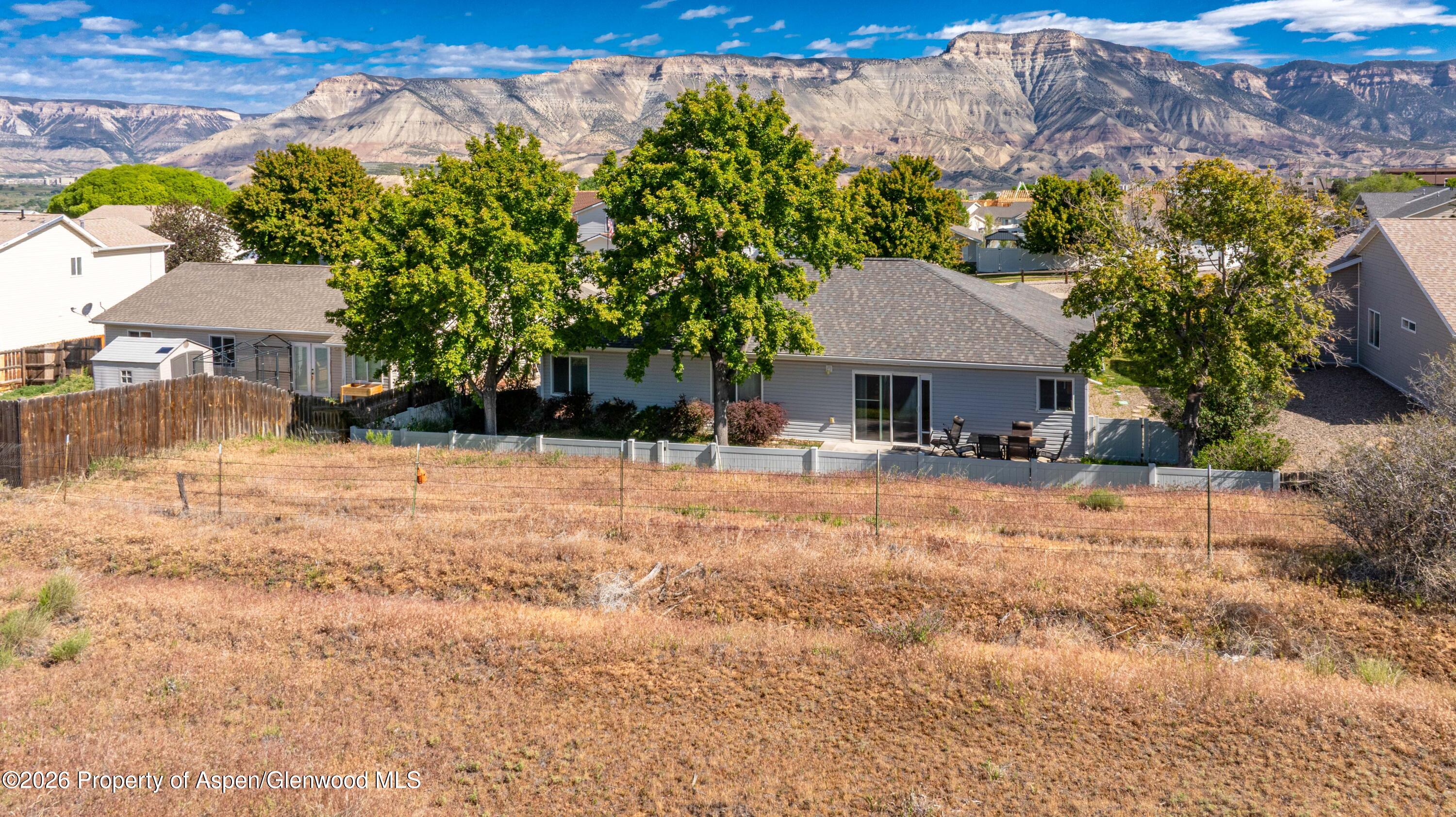 256 Cliff View Circle Property Photo 19