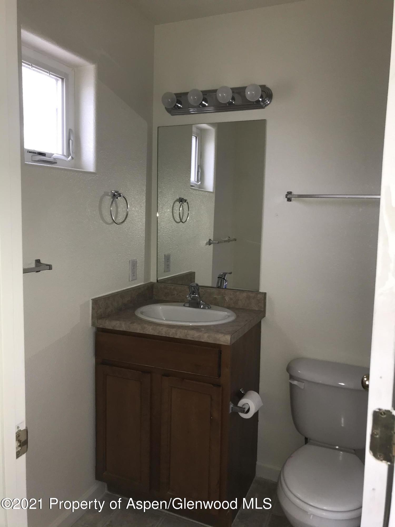 402 Yarrow Circle Property Photo 10