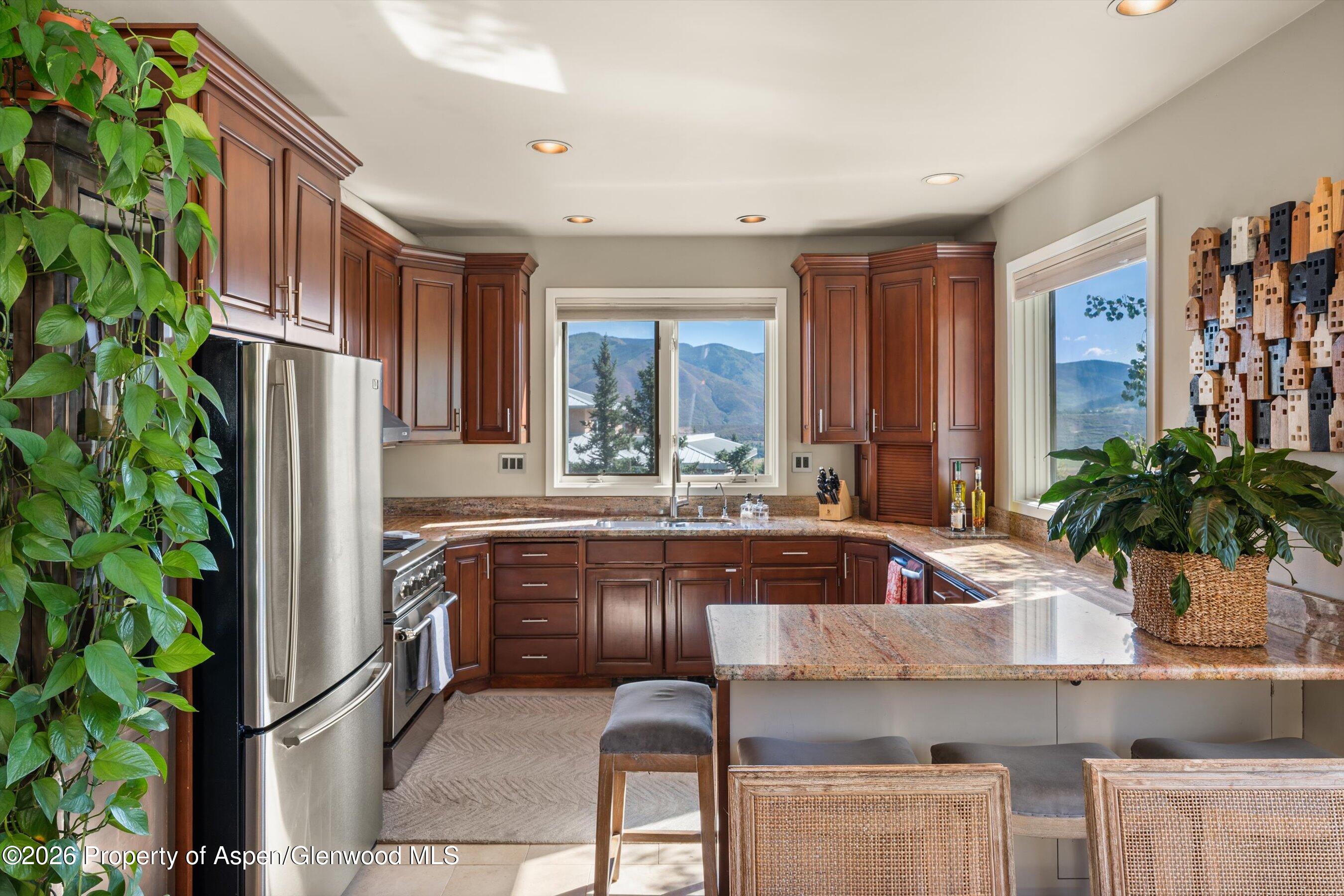 1560 Medicine Bow Road Property Photo 19