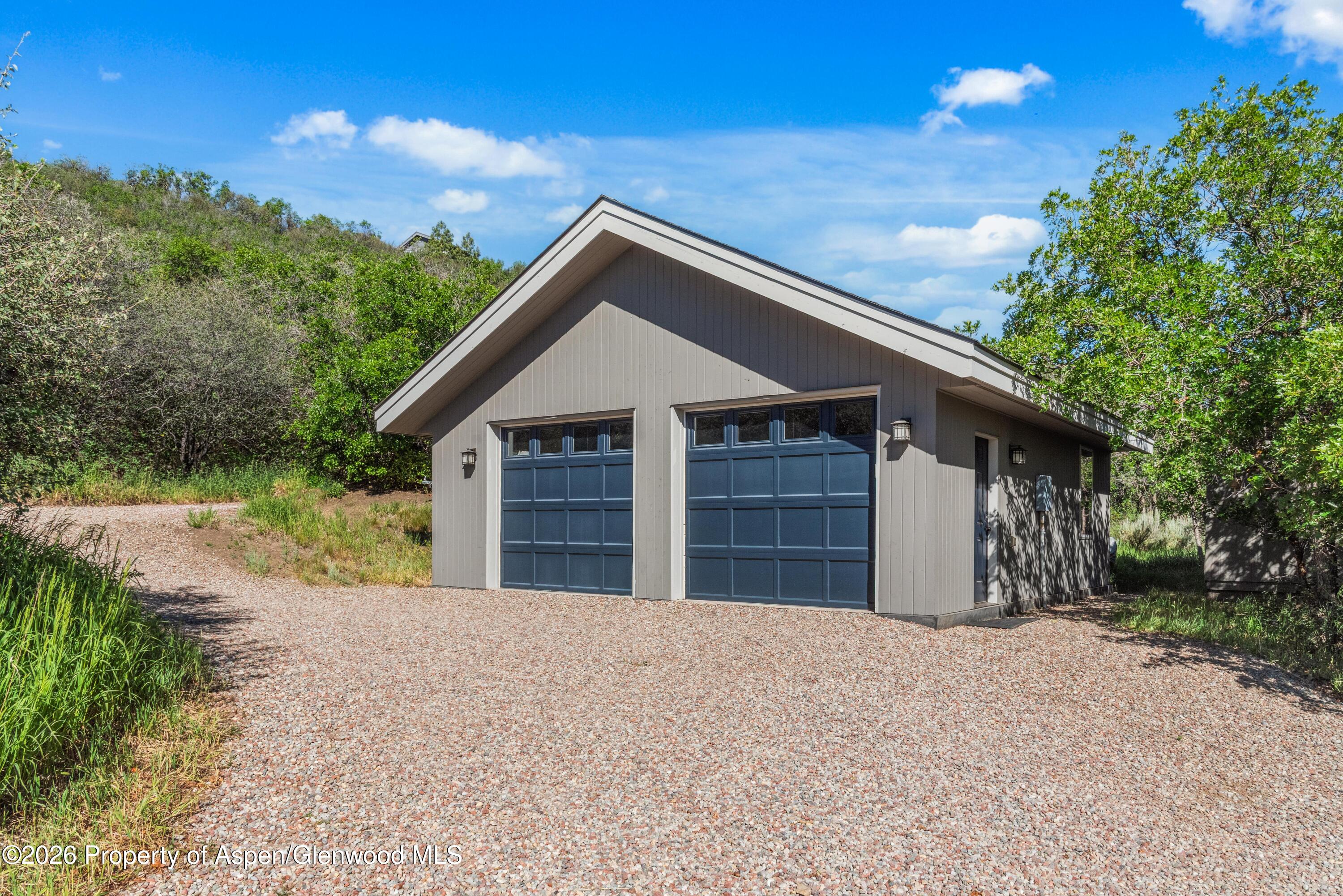 1560 Medicine Bow Road Property Photo 44