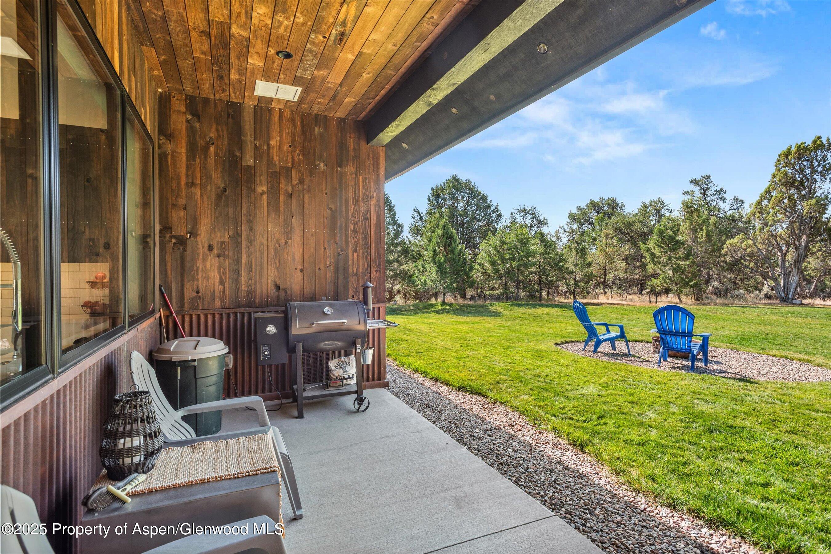 30 Sopris Lane Property Photo 6