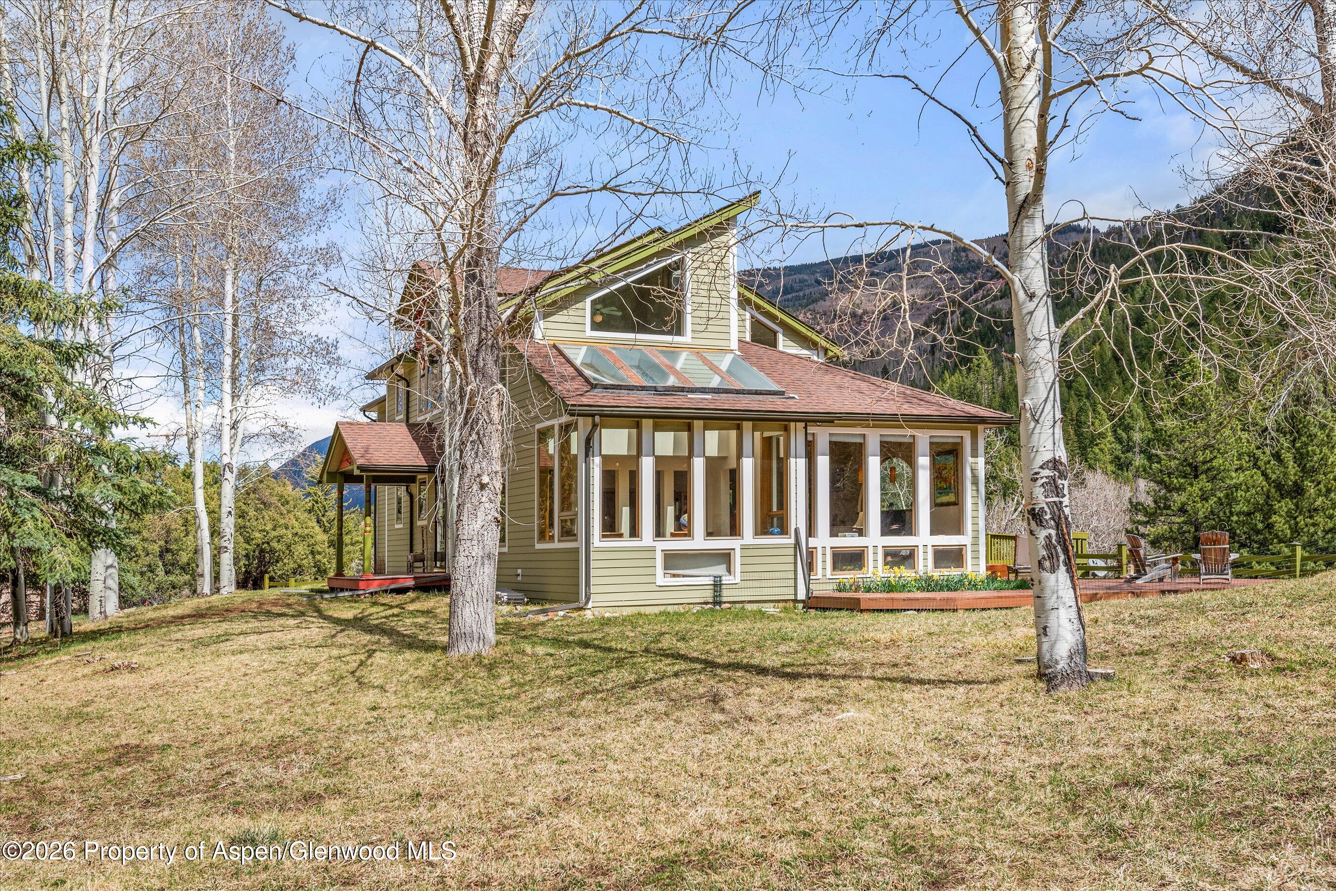 144 Crystal Park Drive Property Photo 4
