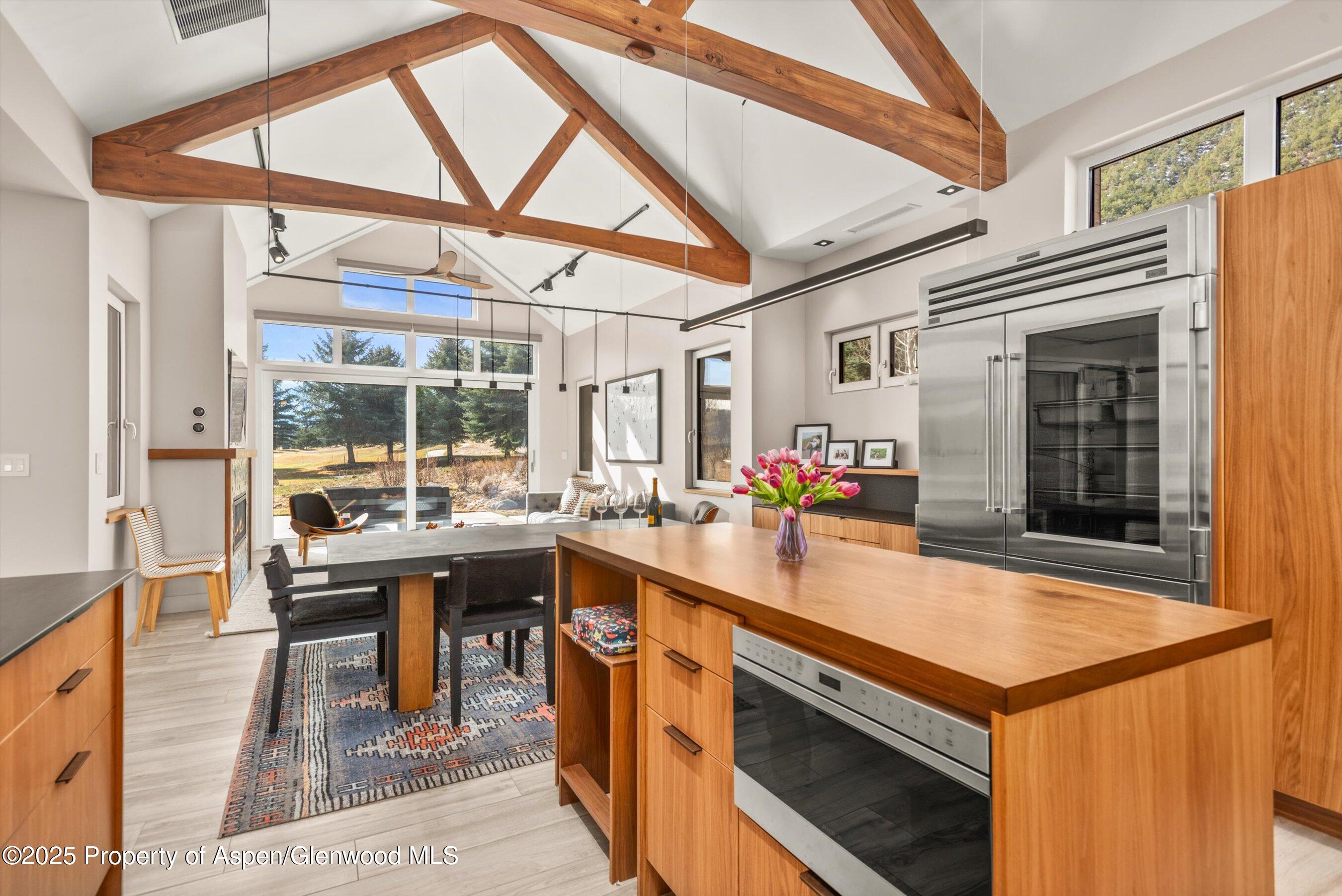 649 Saddleback Road Property Photo 15