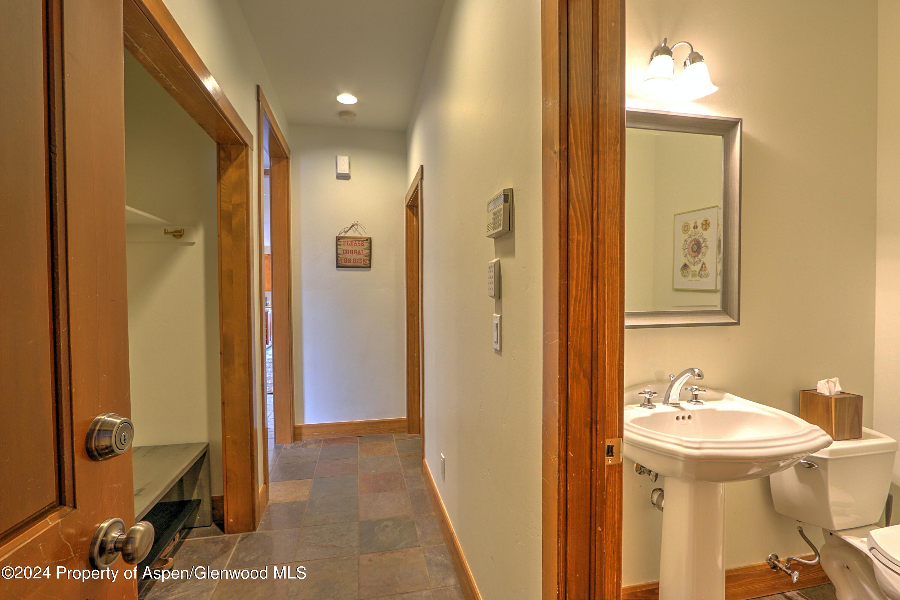 408 Settlement Lane Property Photo 55