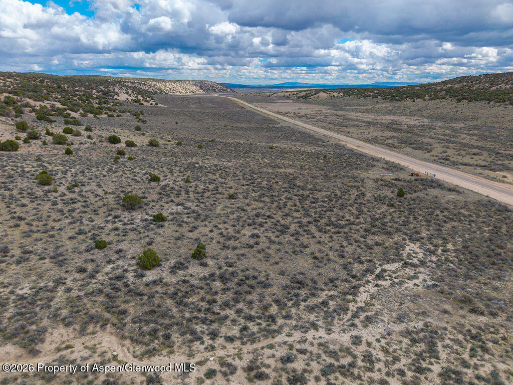37801 Highway 318 Property Photo 32