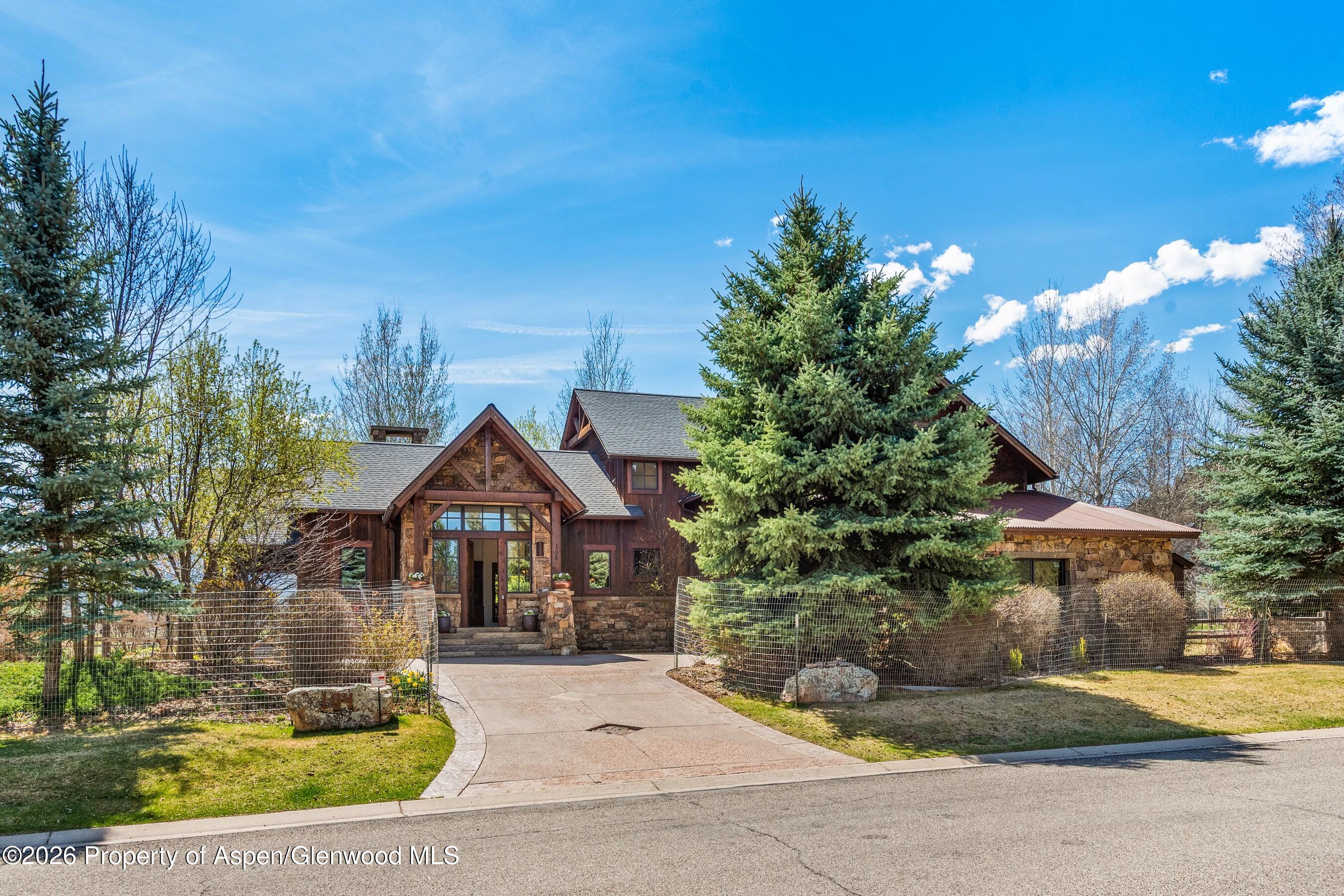 104 Sopris Mesa Drive Property Photo 1