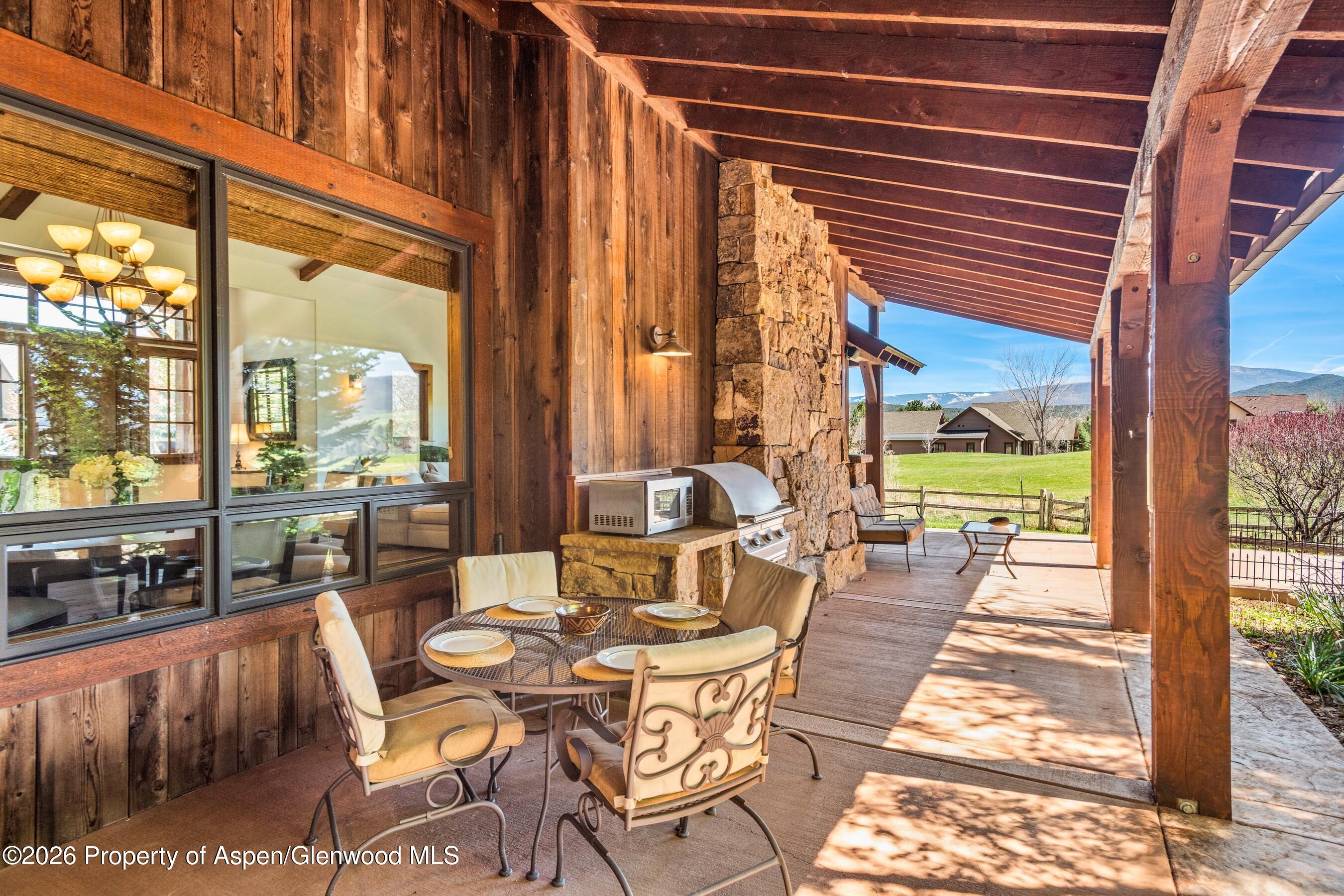 104 Sopris Mesa Drive Property Photo 4