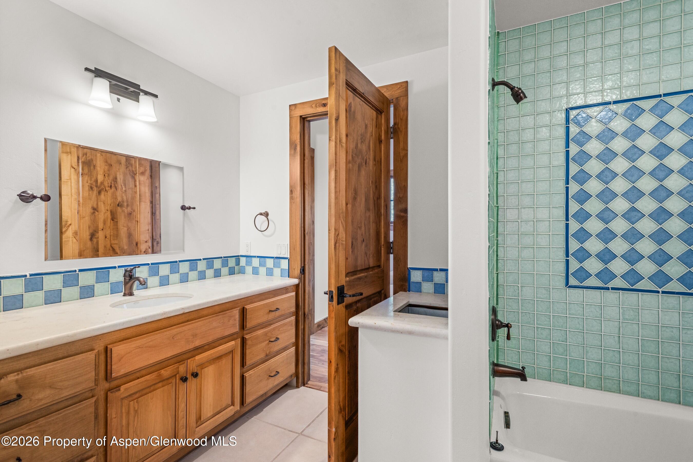 104 Sopris Mesa Drive Property Photo 35
